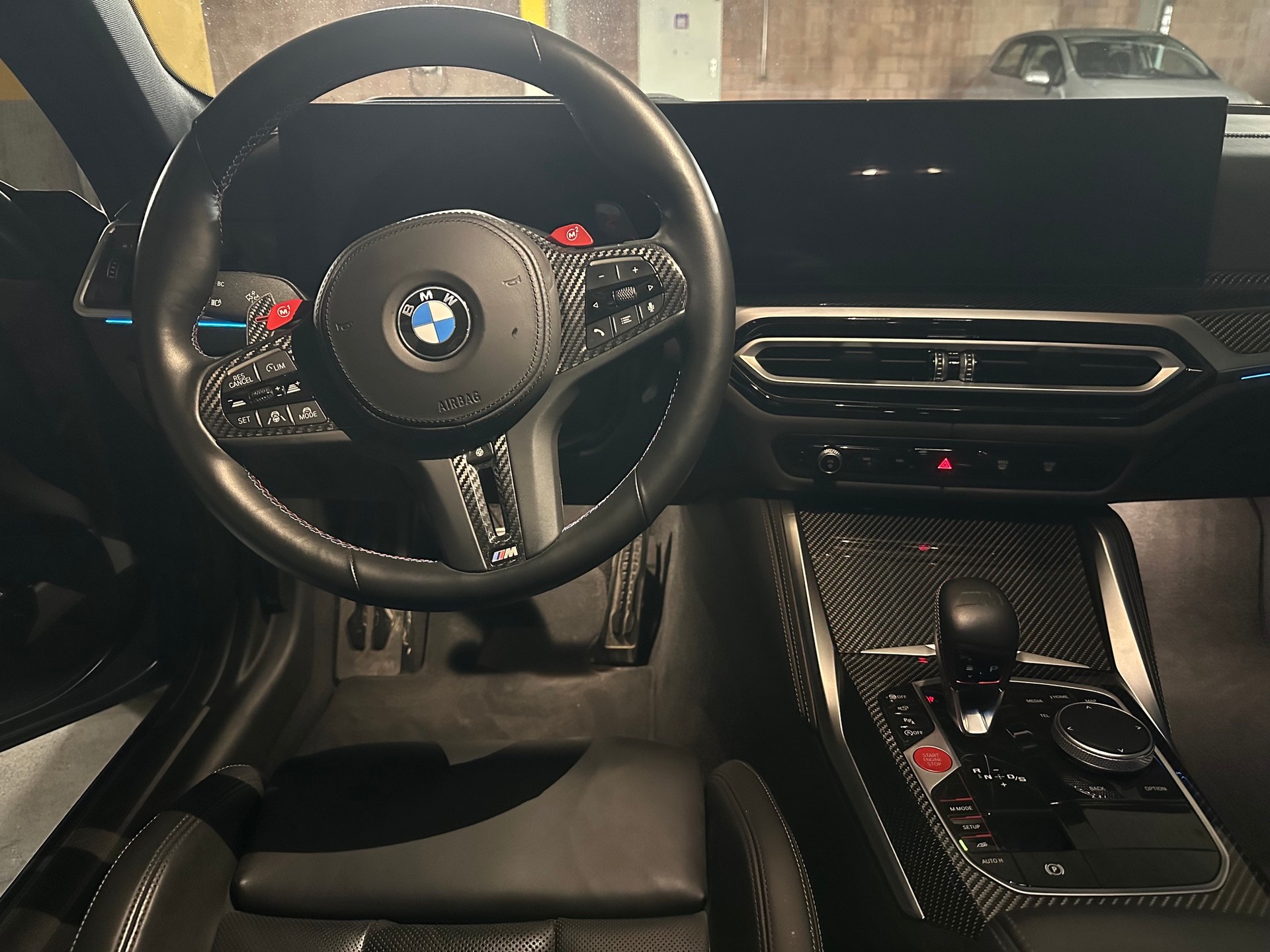 BMW M4 Competition xDrive-image-3