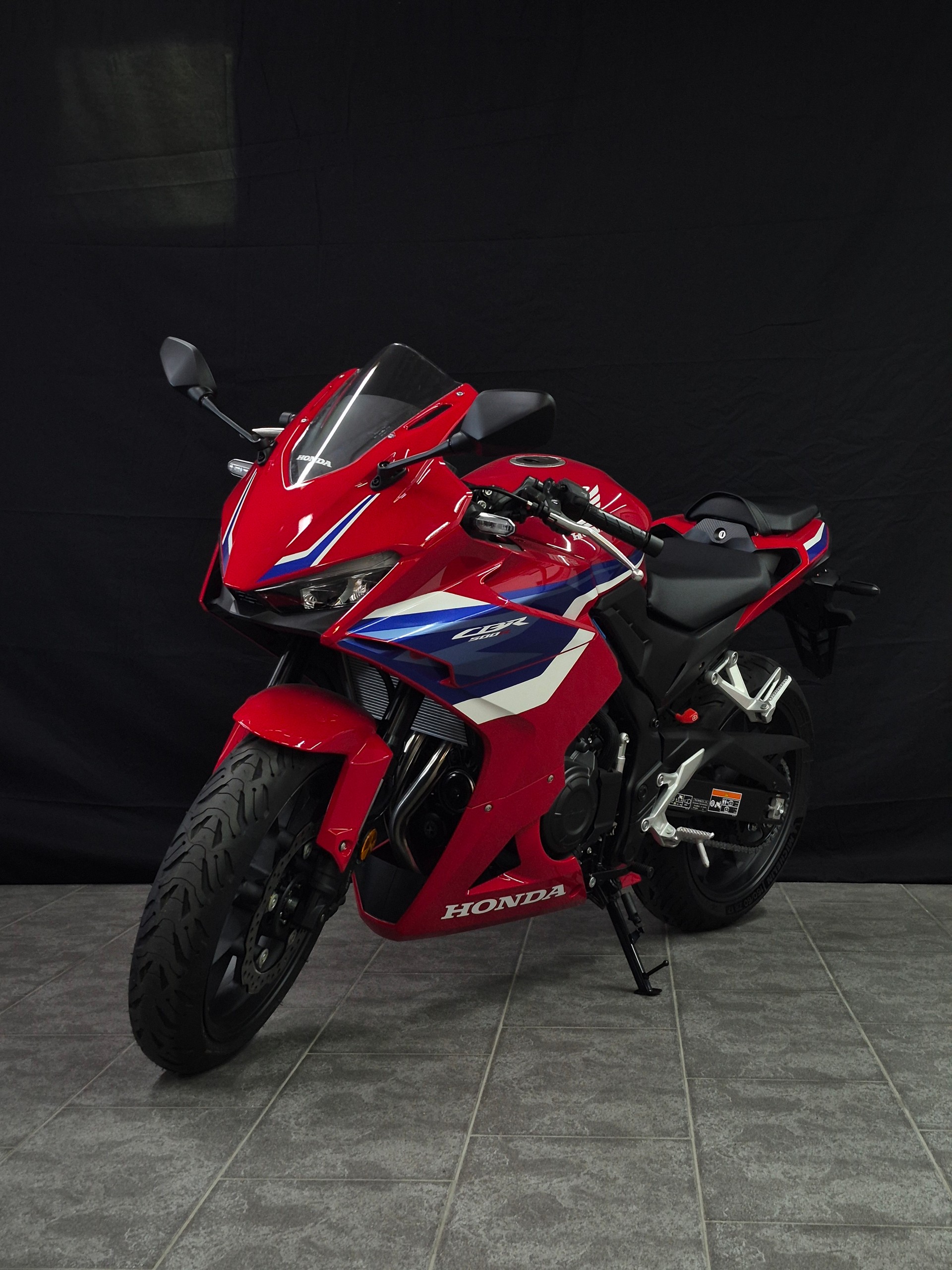 HONDA CBR 500 R (35kW)-showroom-element-1