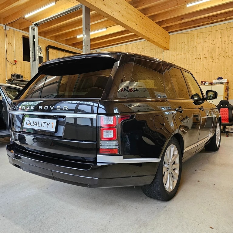 LAND ROVER Range Rover 4.4 SDV8 Vogue Automatic-image-3