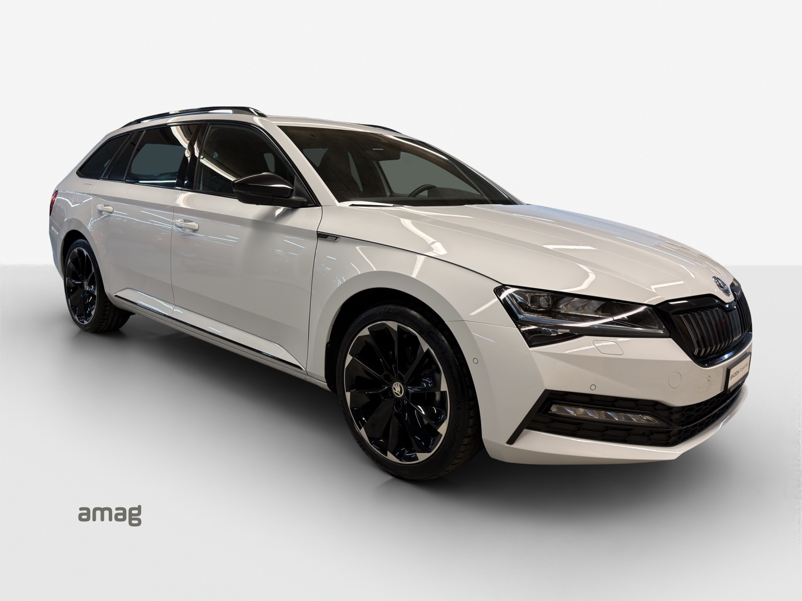 SKODA Superb 1.4 TSI Sport Line PHEV DSG-image-6