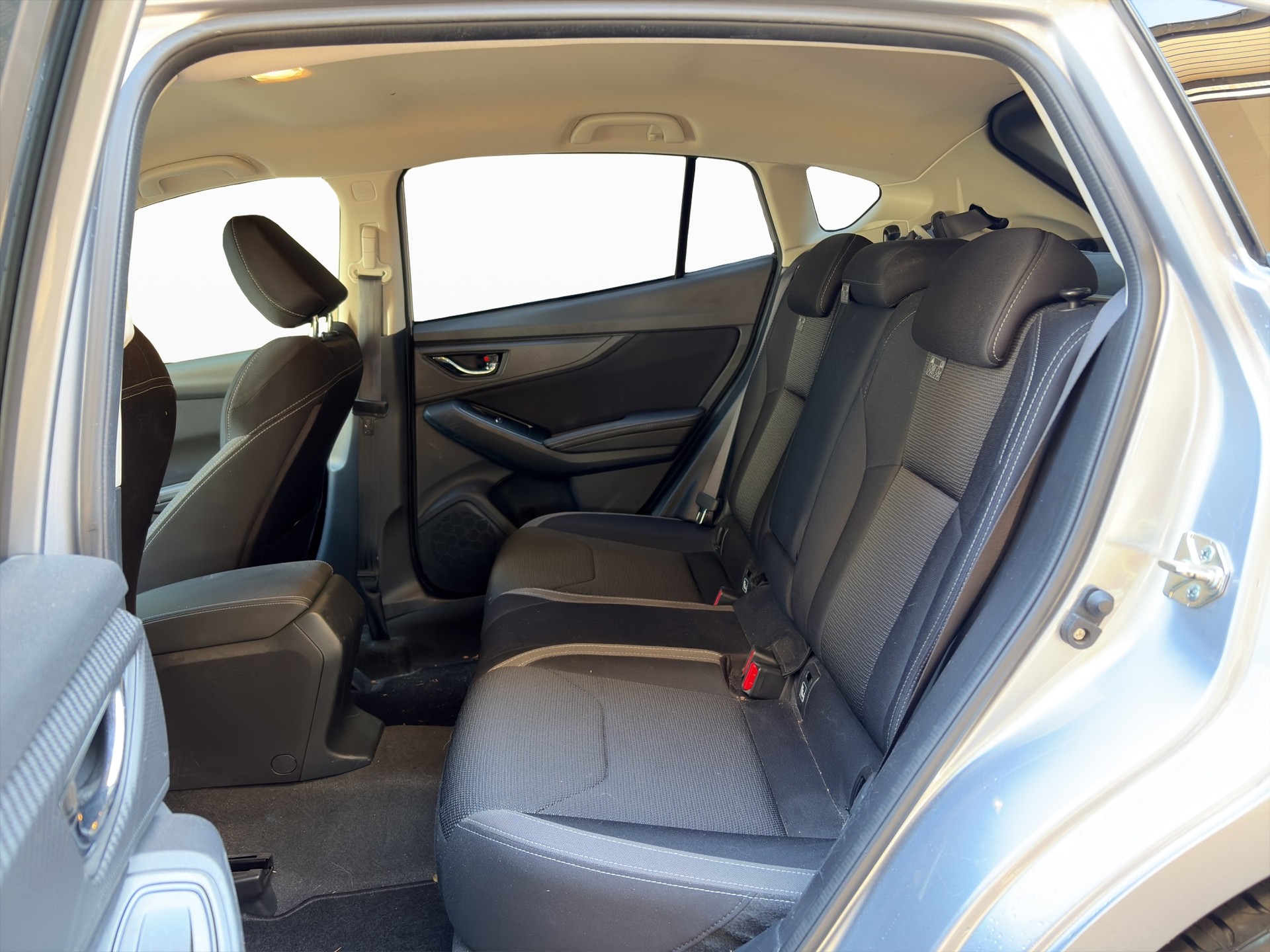SUBARU Impreza 2.0 Swiss Plus AWD Lineartronic-image-7