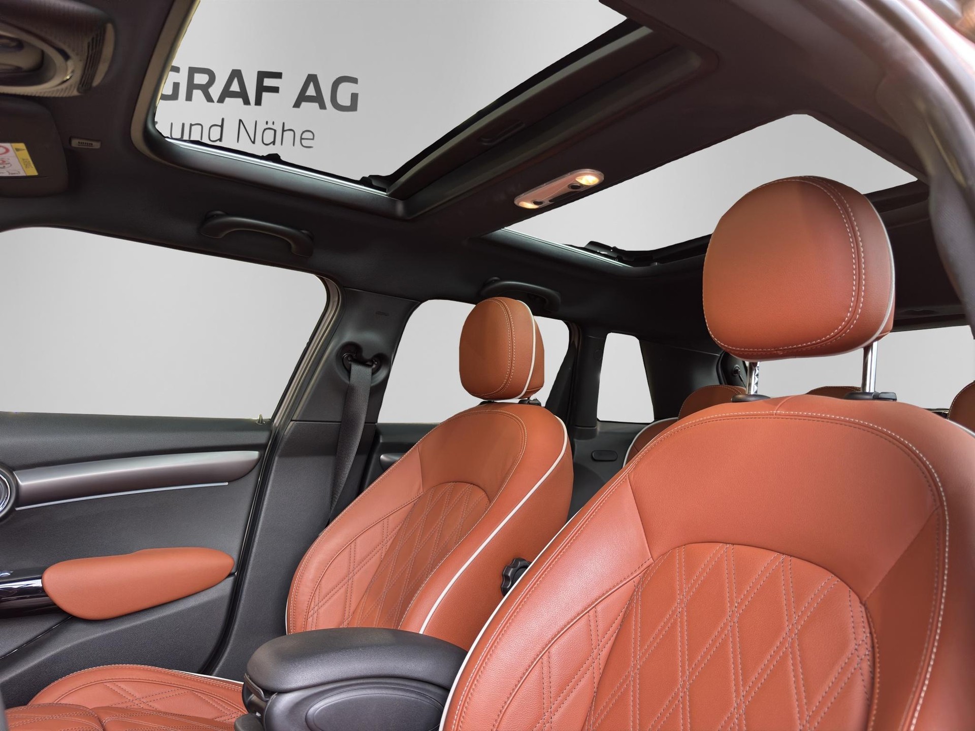 MINI Cooper S 5door-image-11
