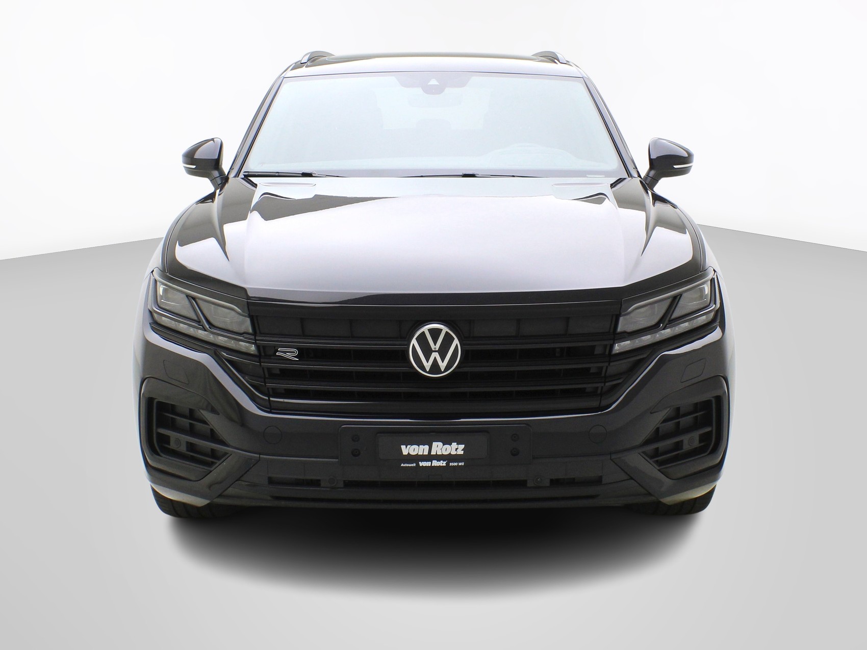 VW Touareg 3.0 V6 TDI R-Line Black Style 4Motion-image-4