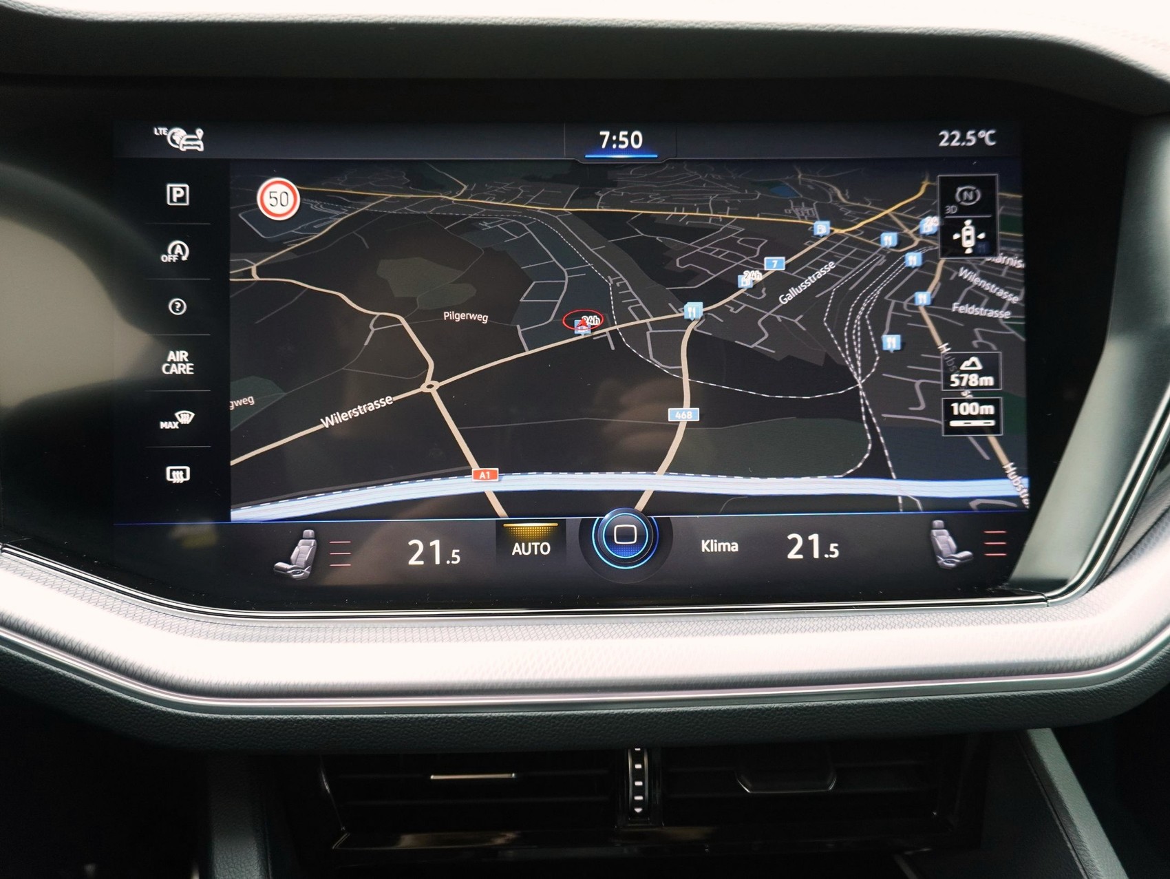 VW Touareg 3.0 V6 TDI R-Line Black Style 4Motion-image-19