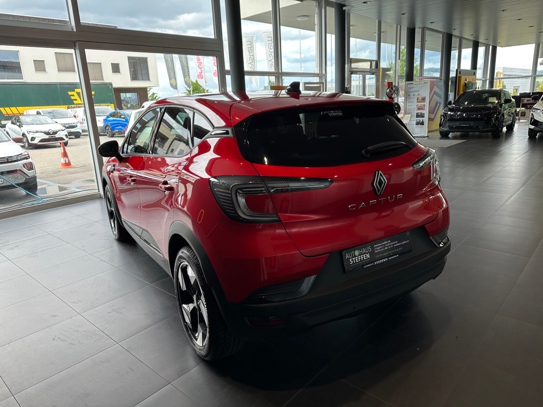 RENAULT Captur 1.3 TCe Techno-image-4