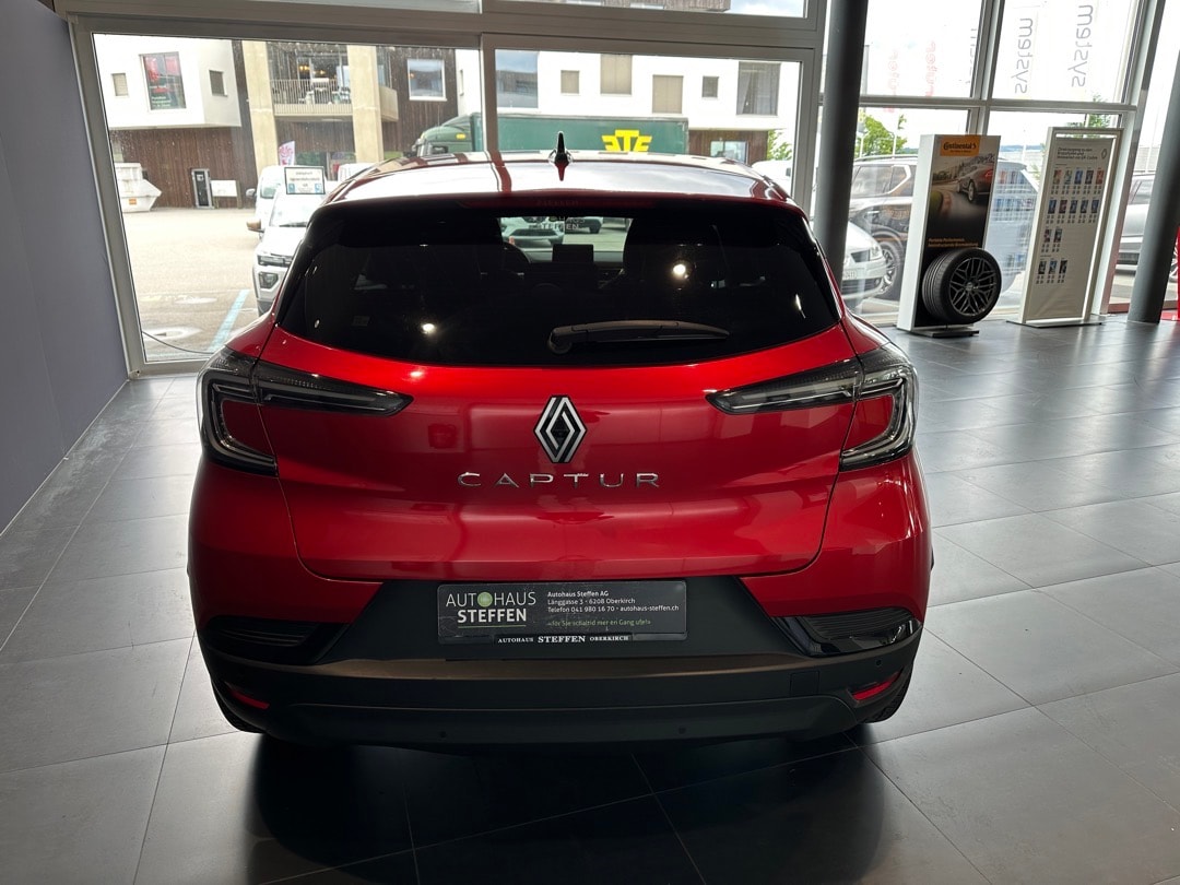 RENAULT Captur 1.3 TCe Techno-image-5