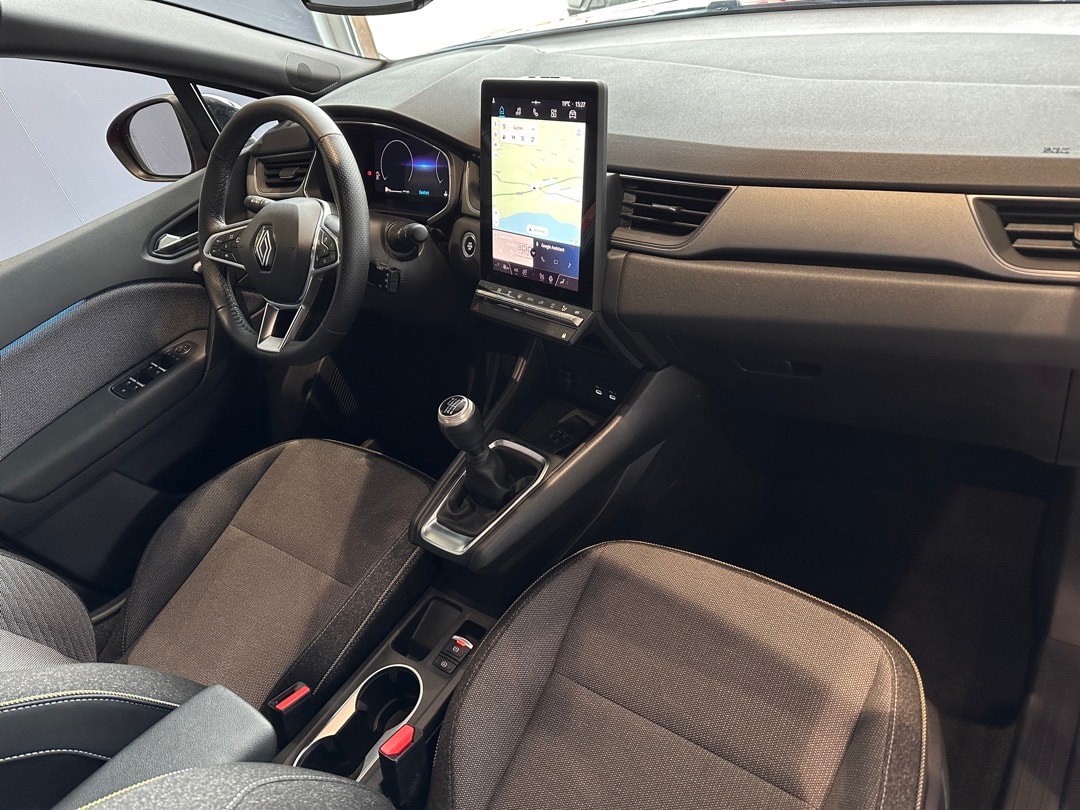 RENAULT Captur 1.3 TCe Techno-image-11