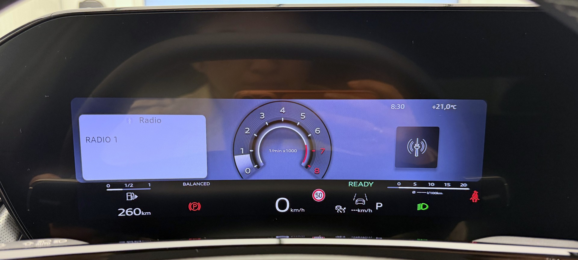 AUDI Q3 SUV TFSI quattro 195 kW S tronic-image-10