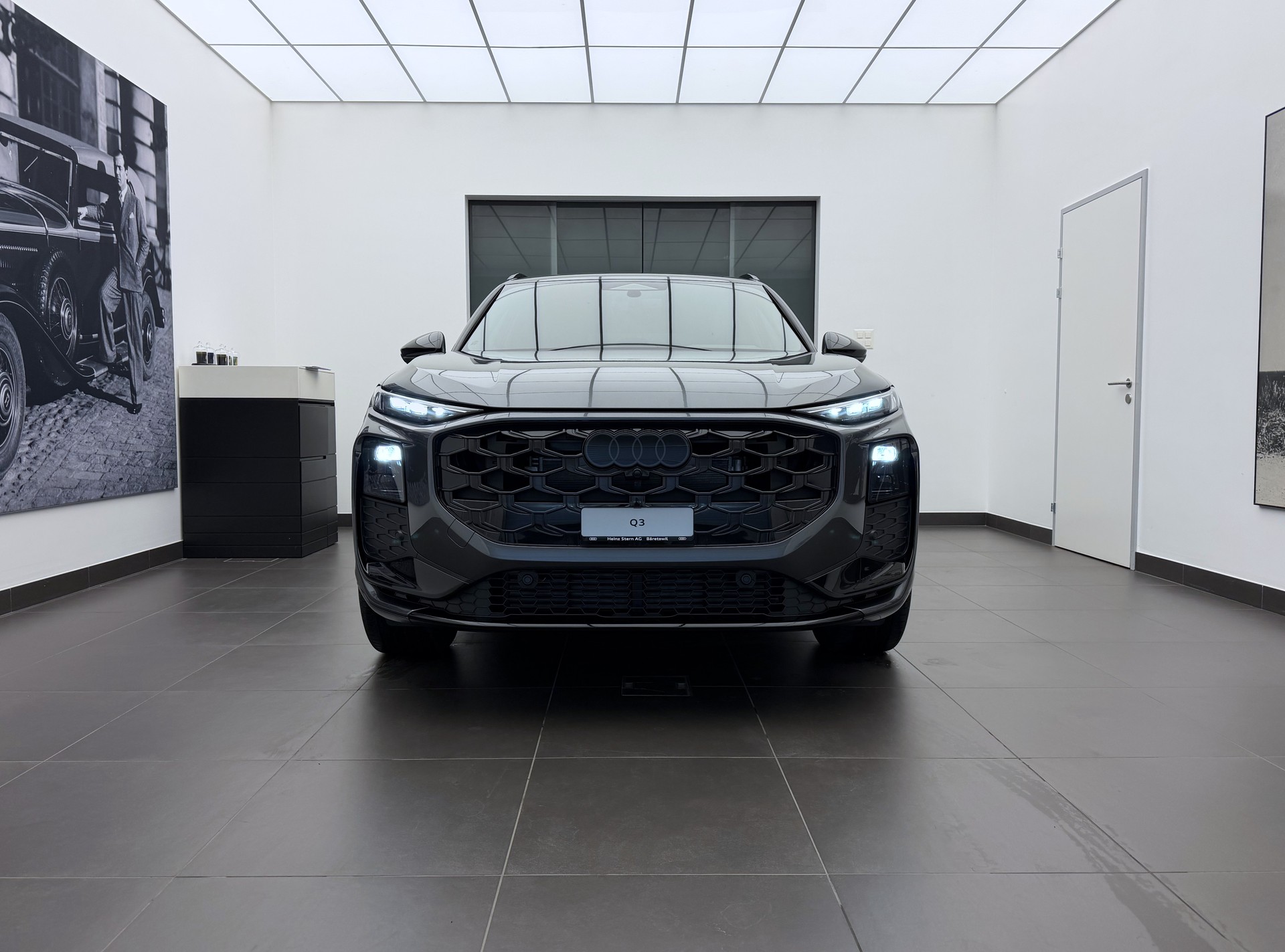 AUDI Q3 SUV TFSI quattro 195 kW S tronic-image-1