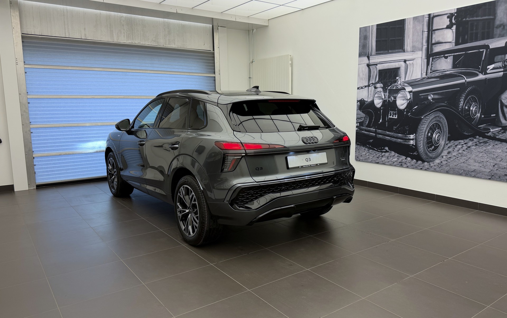 AUDI Q3 SUV TFSI quattro 195 kW S tronic-image-23