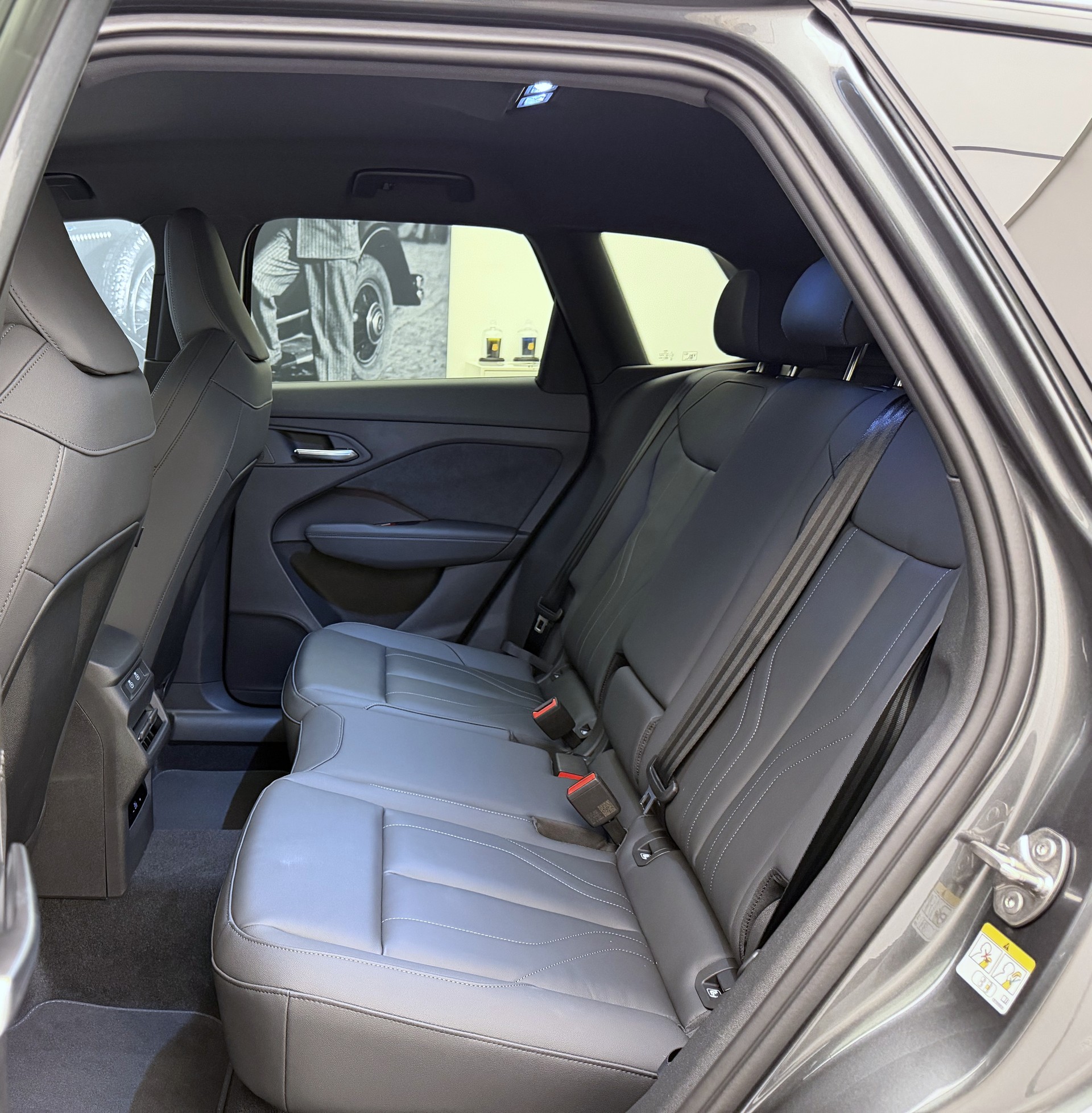 AUDI Q3 SUV TFSI quattro 195 kW S tronic-image-20