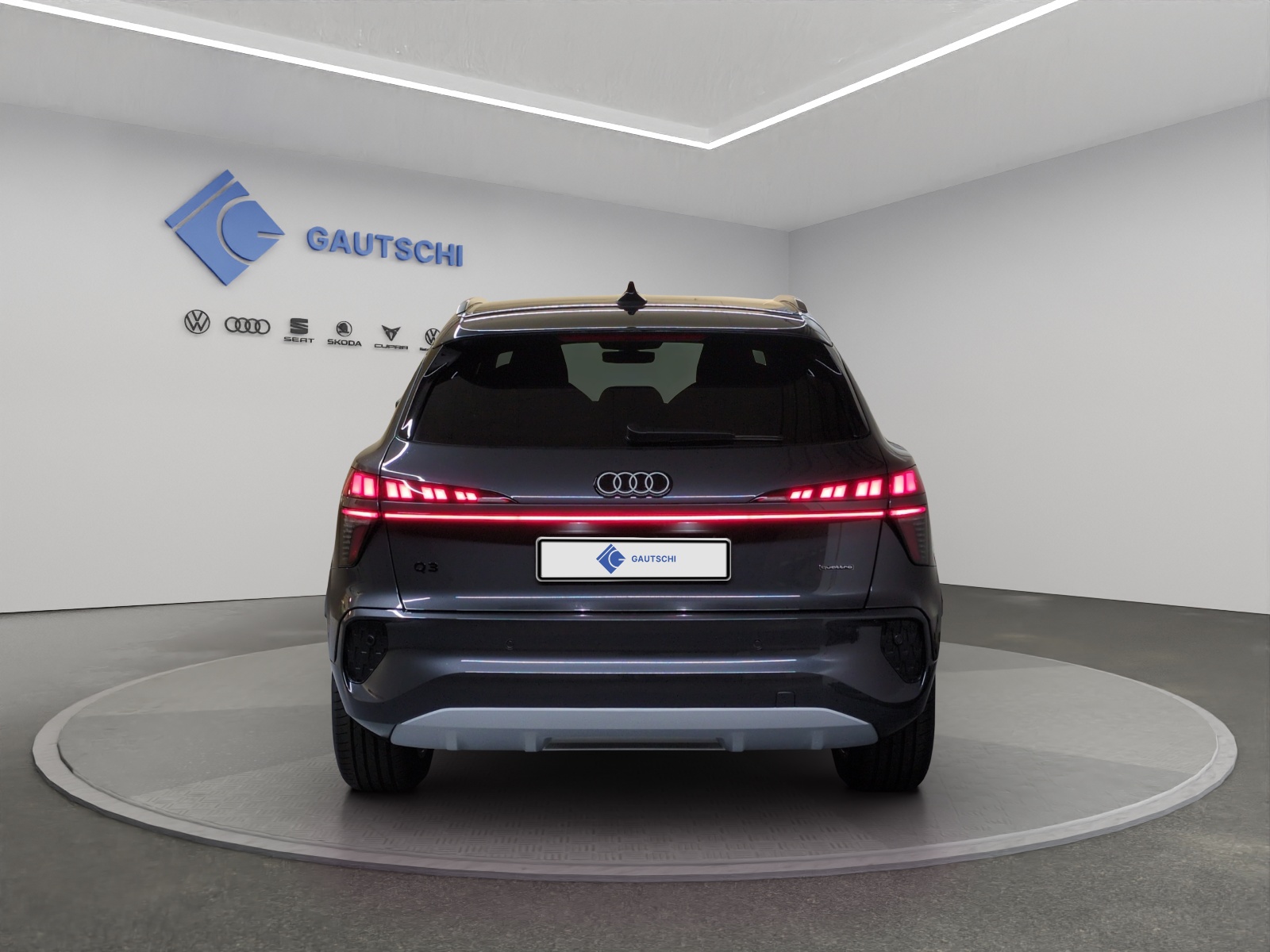 AUDI Q3 SUV TFSI quattro 150 kW S tronic-image-3