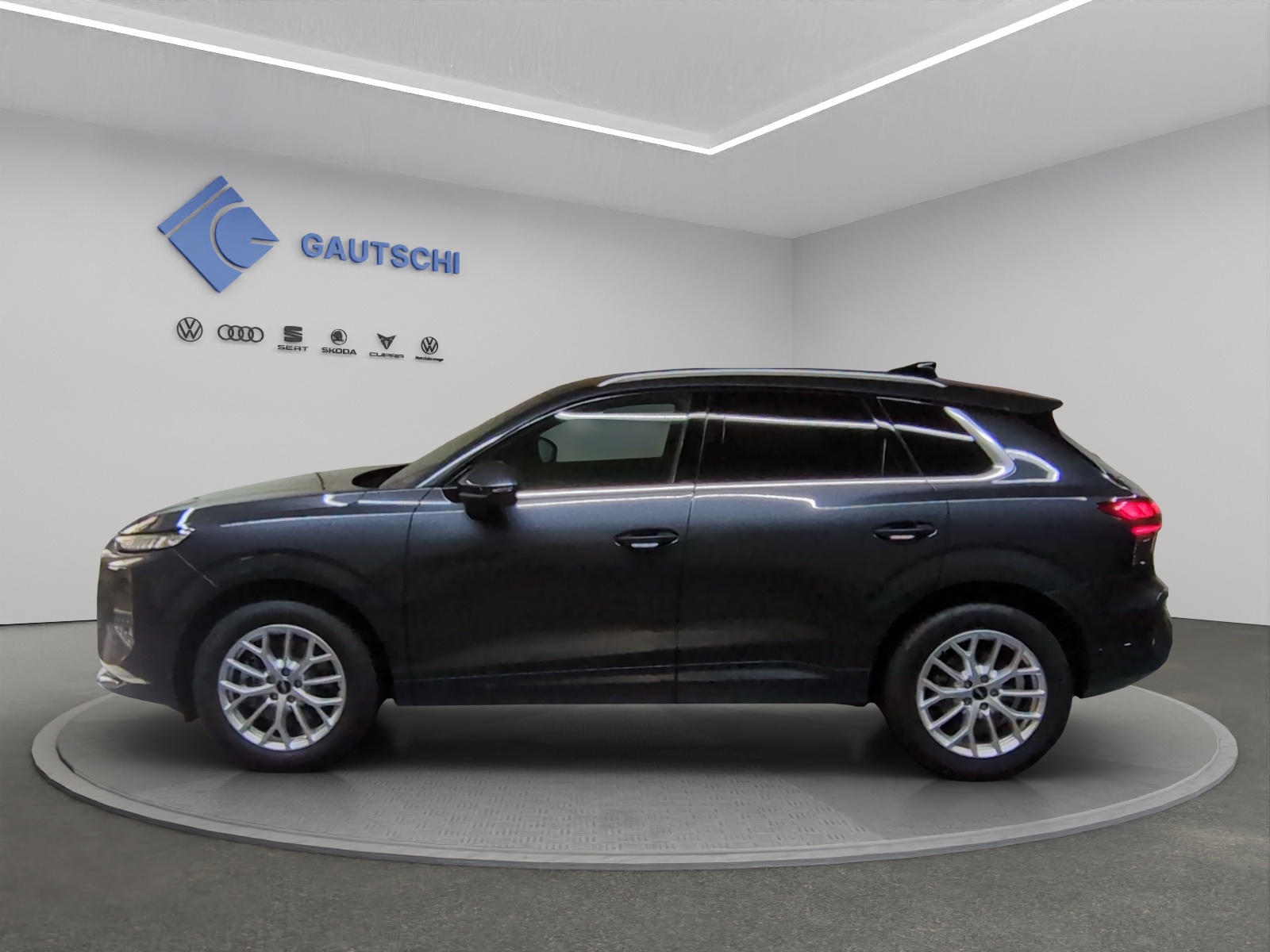 AUDI Q3 SUV TFSI quattro 150 kW S tronic-image-1