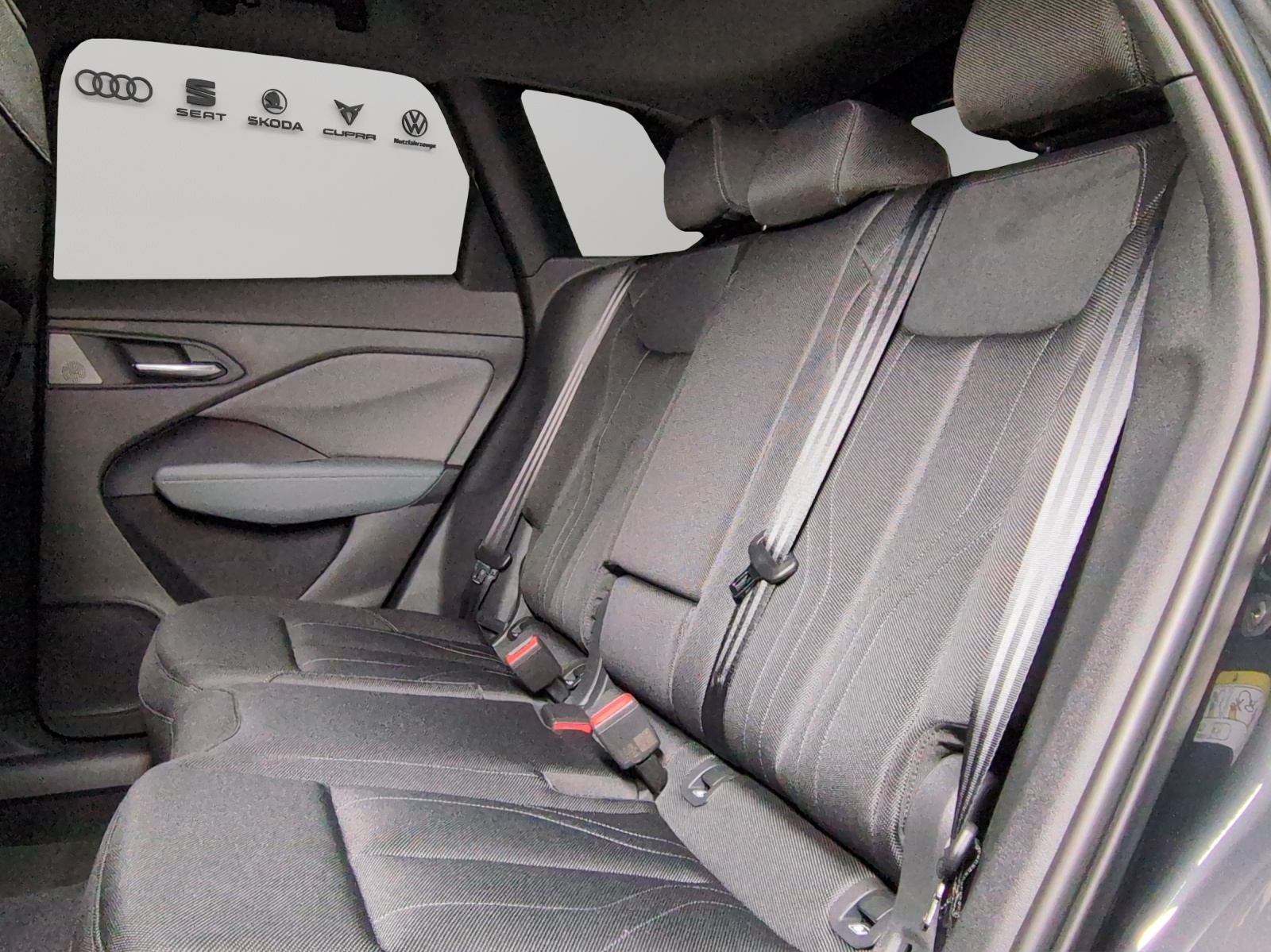 AUDI Q3 SUV TFSI quattro 150 kW S tronic-image-8