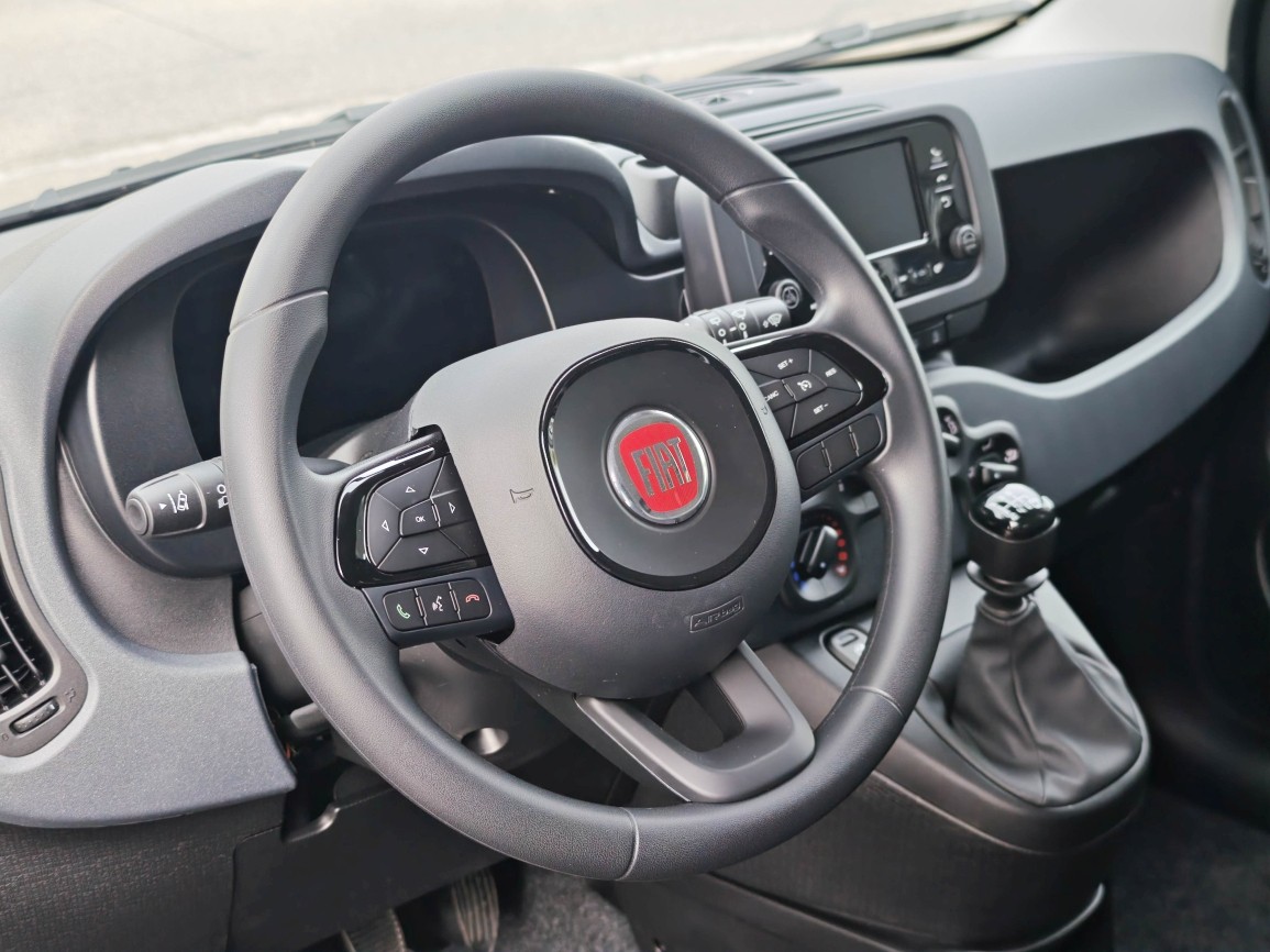 FIAT Pandina 1.0 Hybrid Icon-image-5