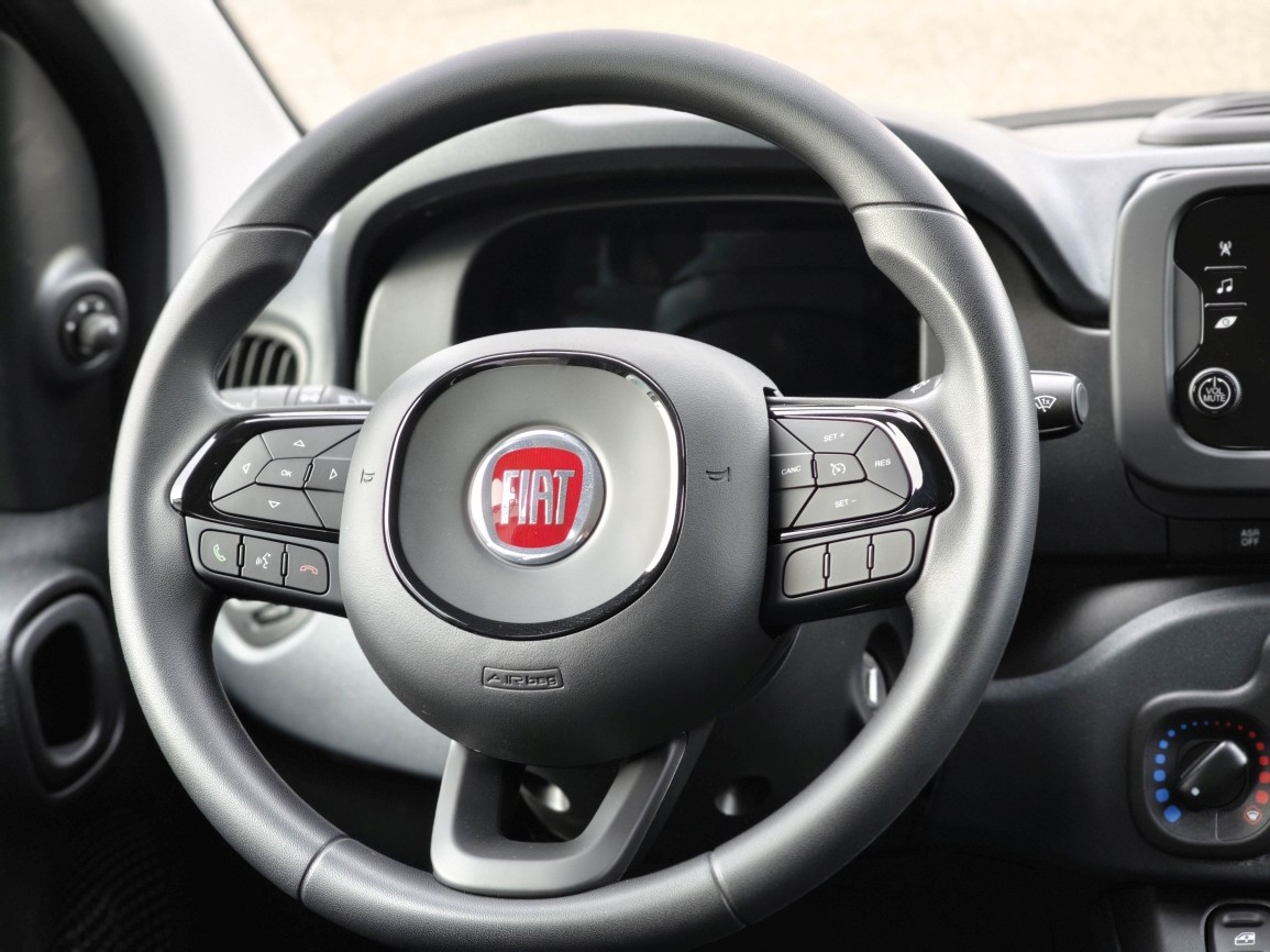 FIAT Pandina 1.0 Hybrid Icon-image-9