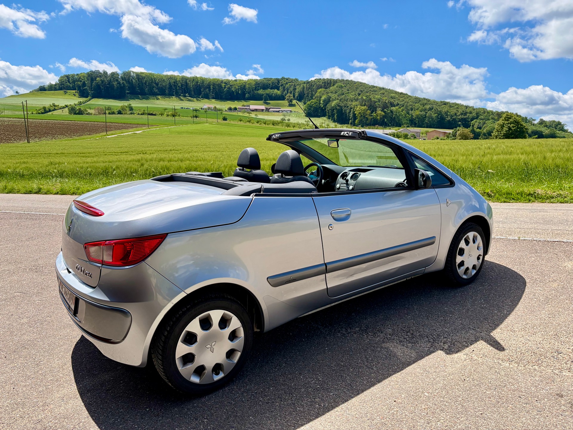 MITSUBISHI 1.5 16V Swiss Edition-image-2