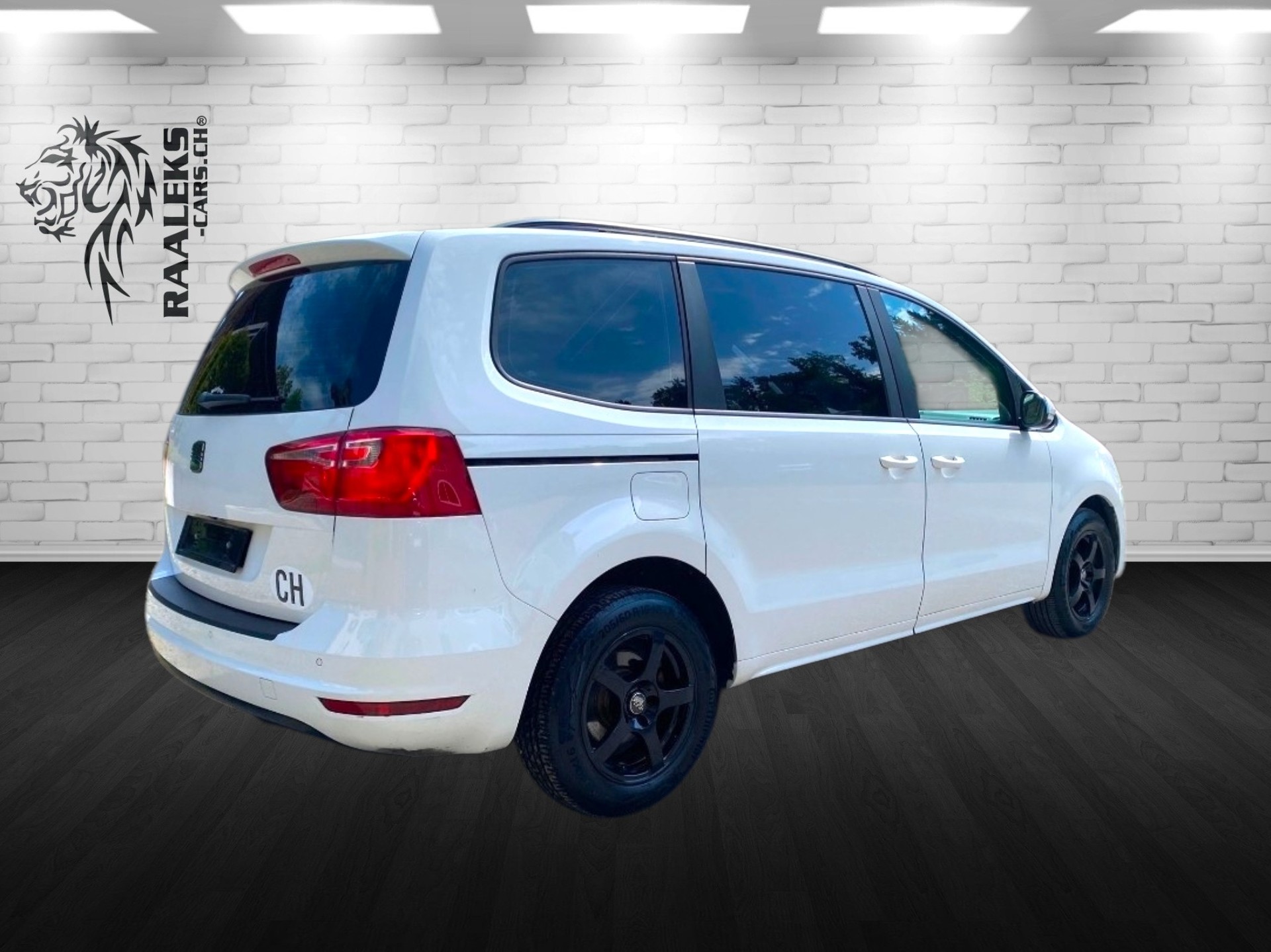 SEAT Alhambra 2.0 TDI E_Ecomotive Style-image-2