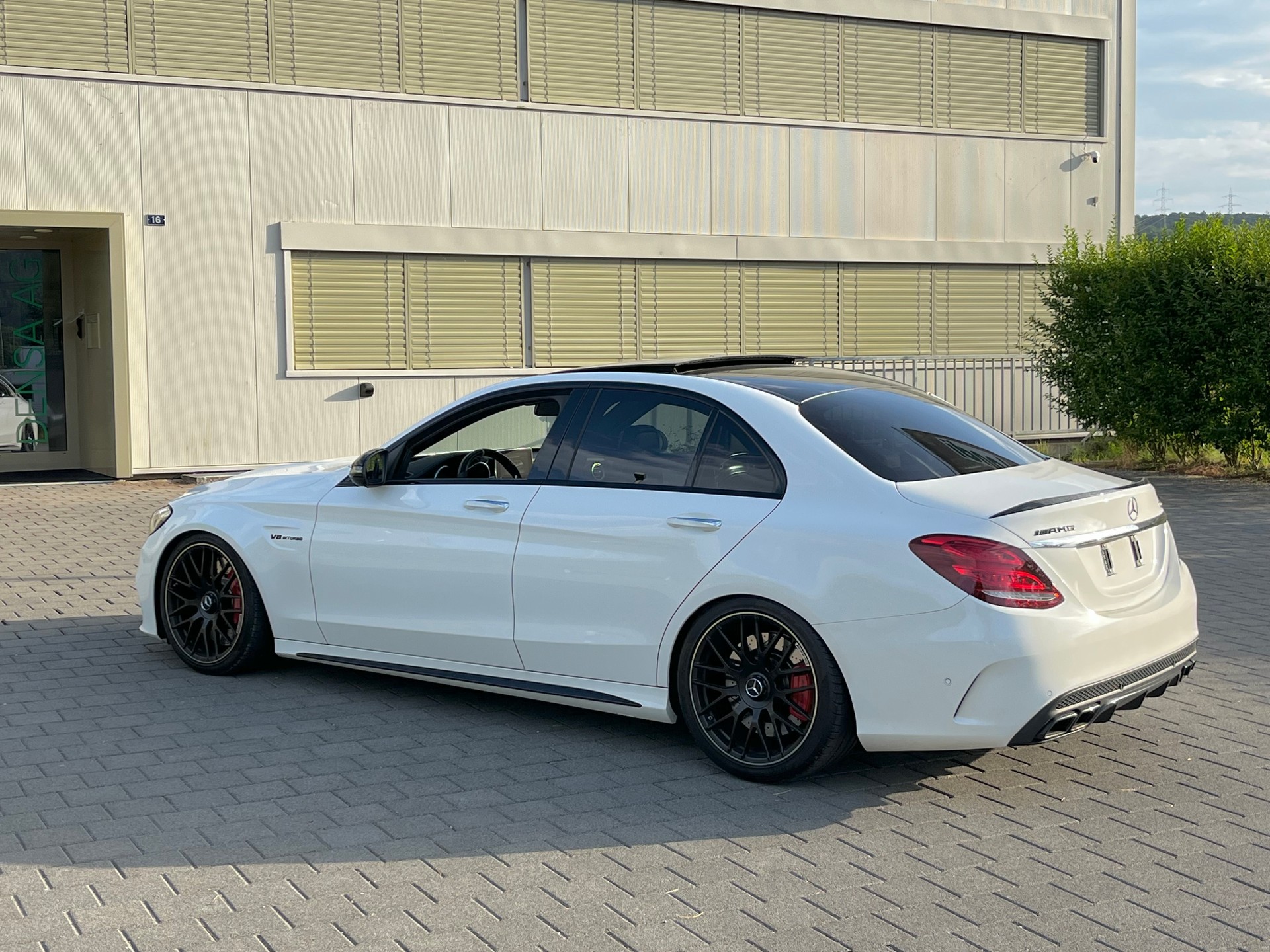 MERCEDES-BENZ C 63 S AMG-image-6