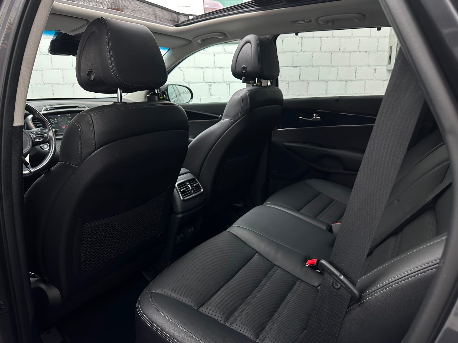 KIA Sorento 2.2 CRDI Style 7P. Automatic-image-10