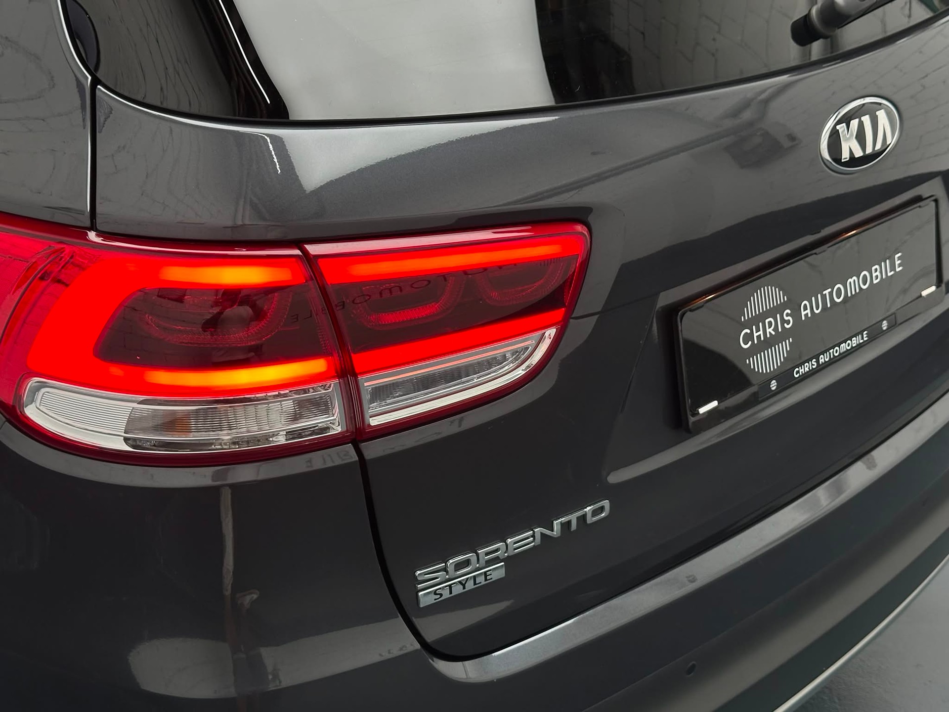 KIA Sorento 2.2 CRDI Style 7P. Automatic-image-19