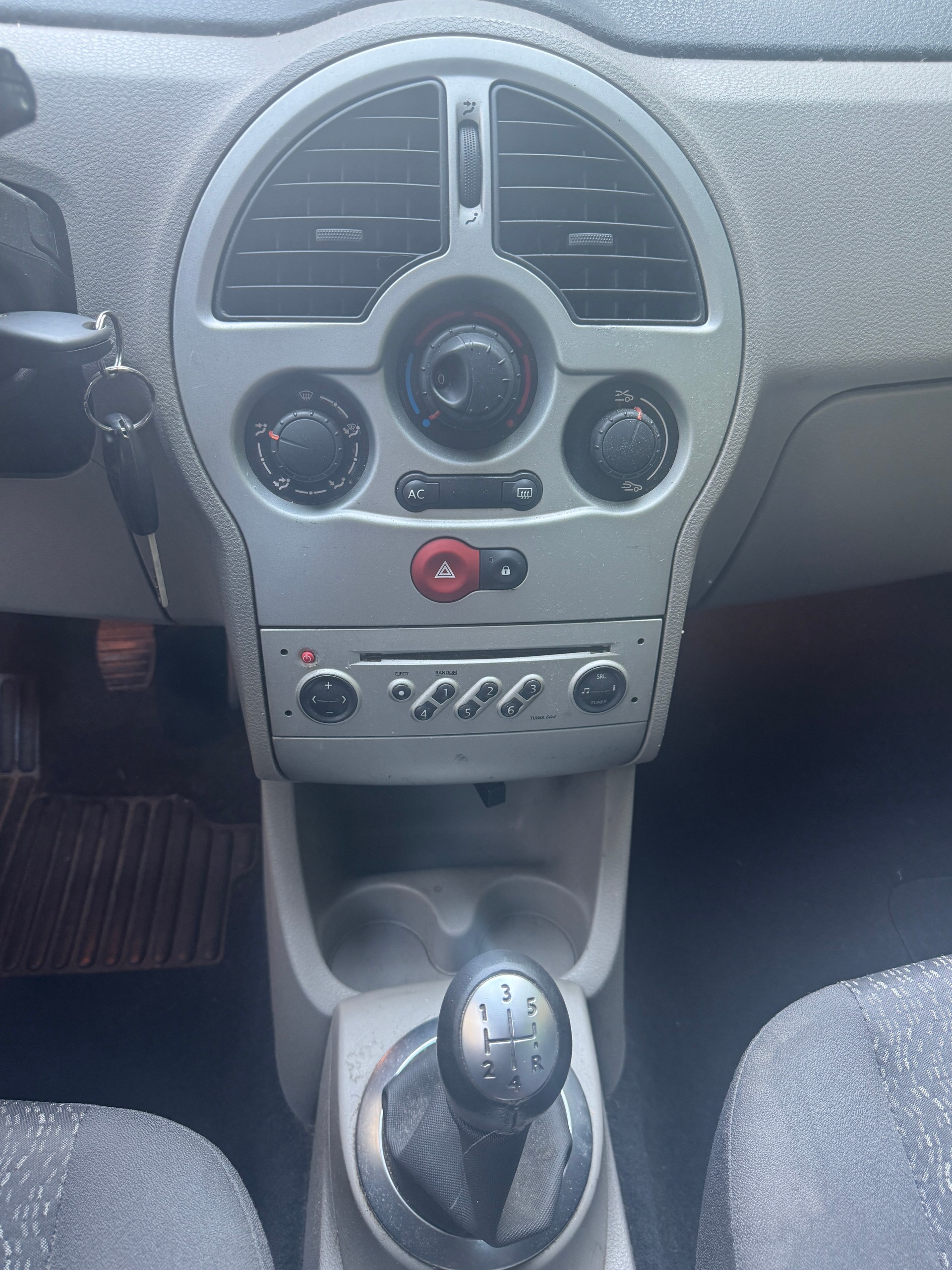 RENAULT Modus 1.6 16V Dynamique Luxe-image-13