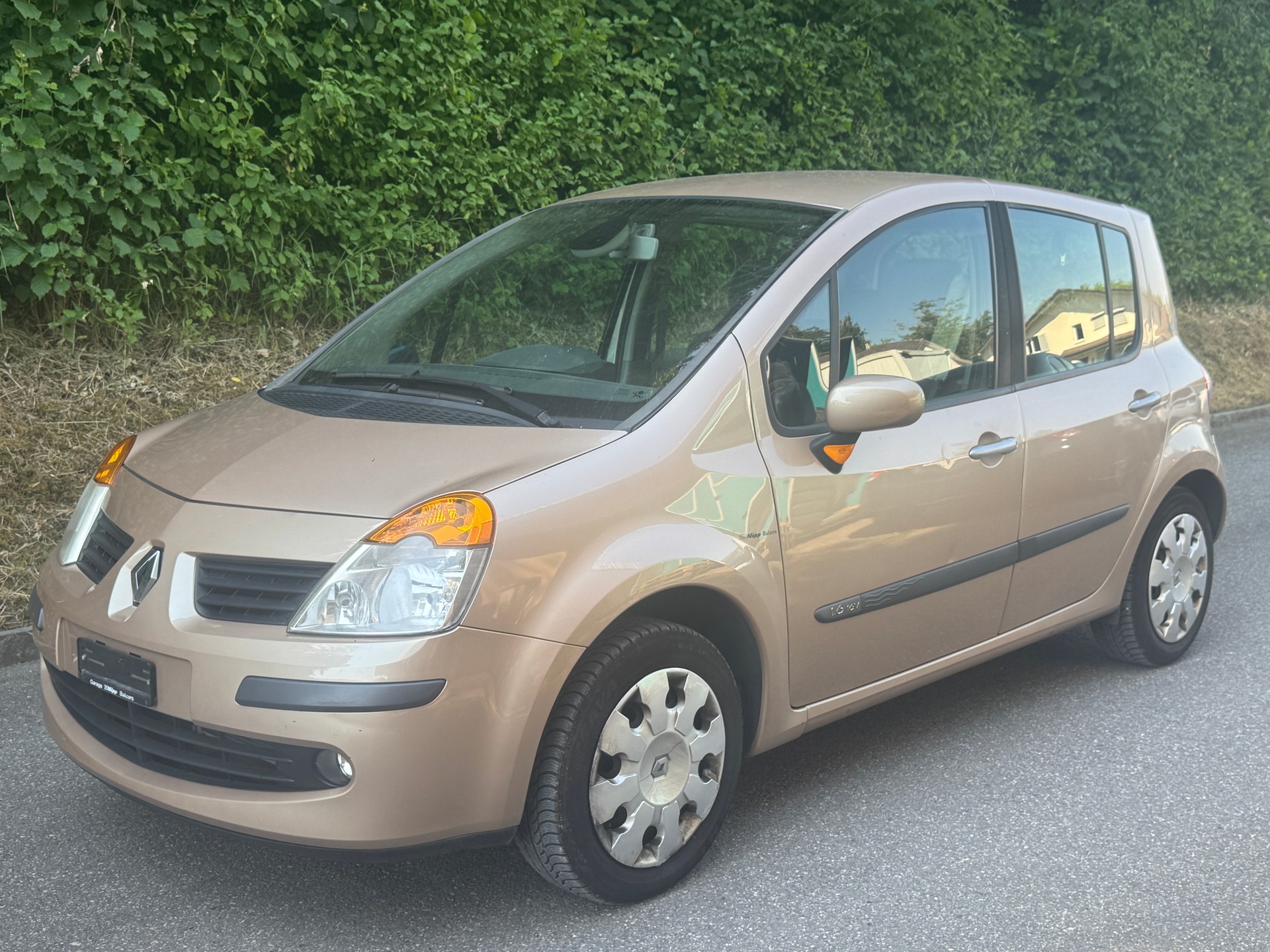 RENAULT Modus 1.6 16V Dynamique Luxe-image-0