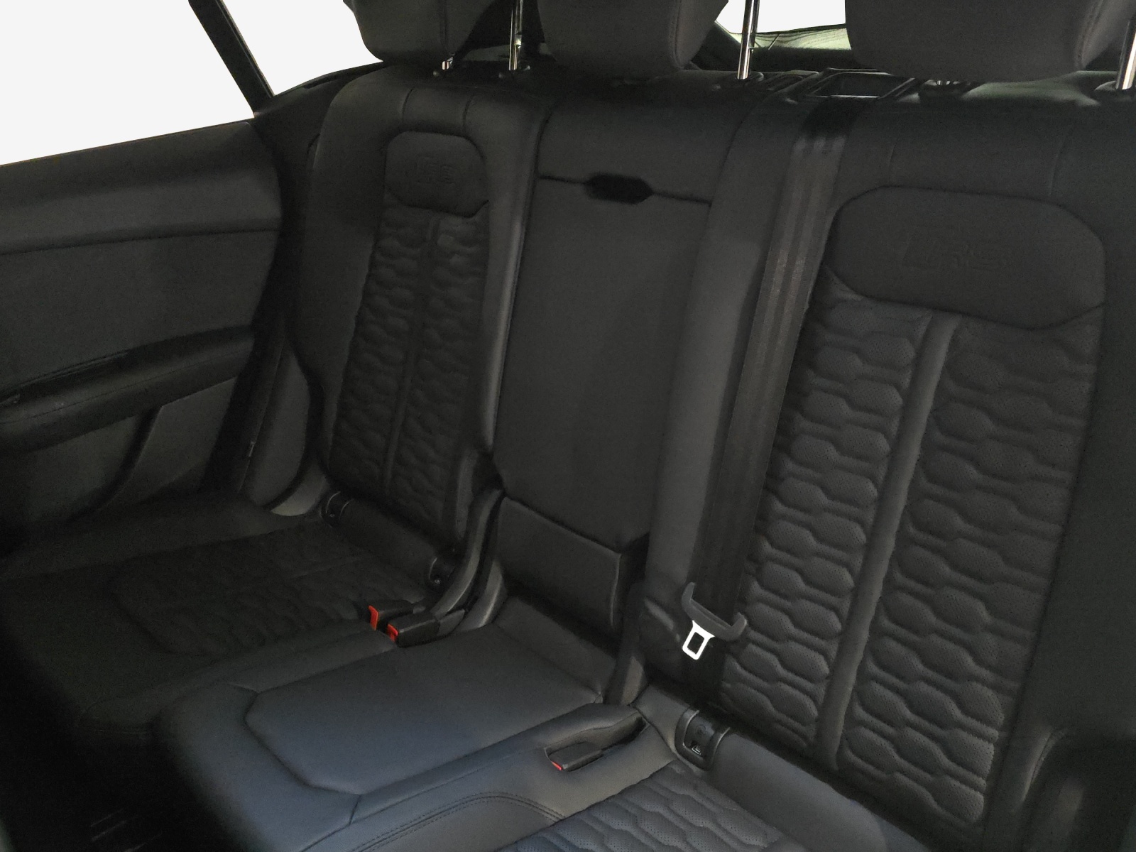AUDI RSQ8 quattro-image-11