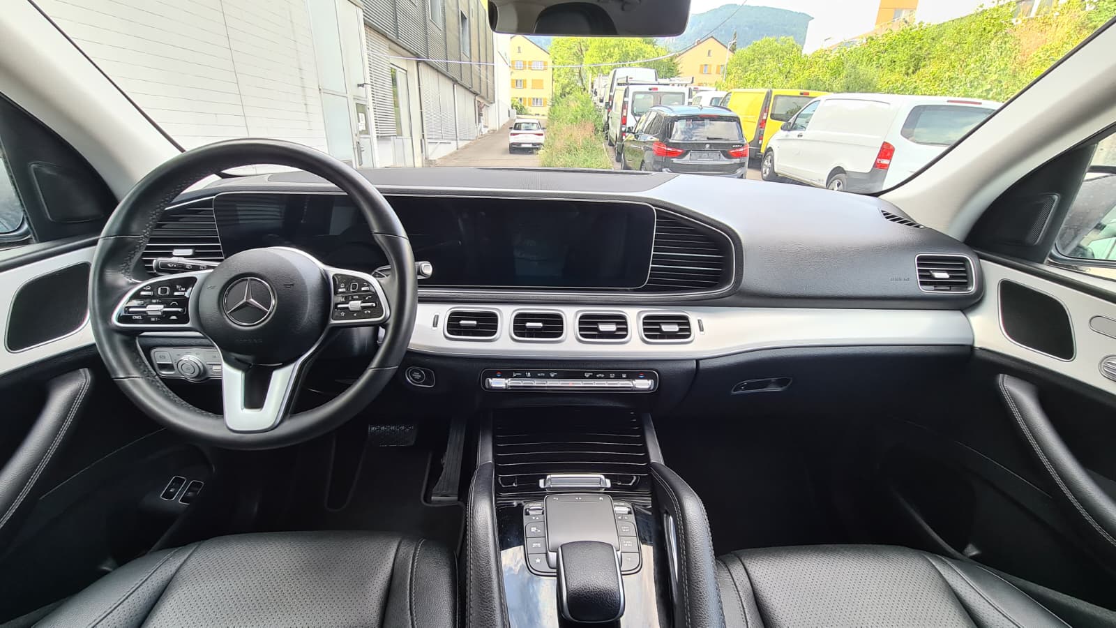 MERCEDES-BENZ GLE 350 e 4Matic 9G-Tronic ** 333 PS ** Voll-Leder ** Gr-Navi ** RF-Kamera 360° ** Anh-Kupplung ** Abstandsregelsysteme **-image-15