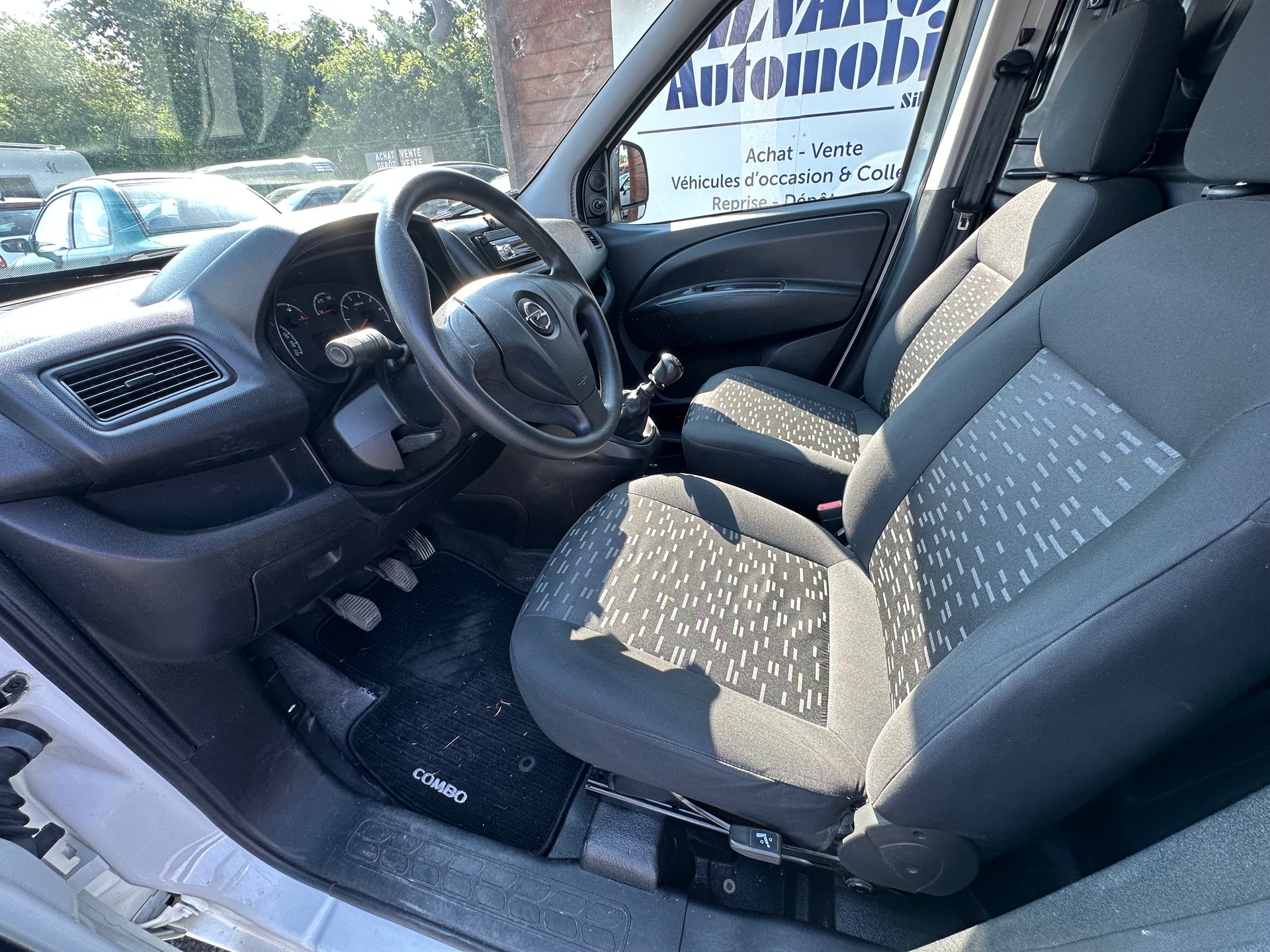 OPEL Combo 1.4i 2.2 L1H1-image-14
