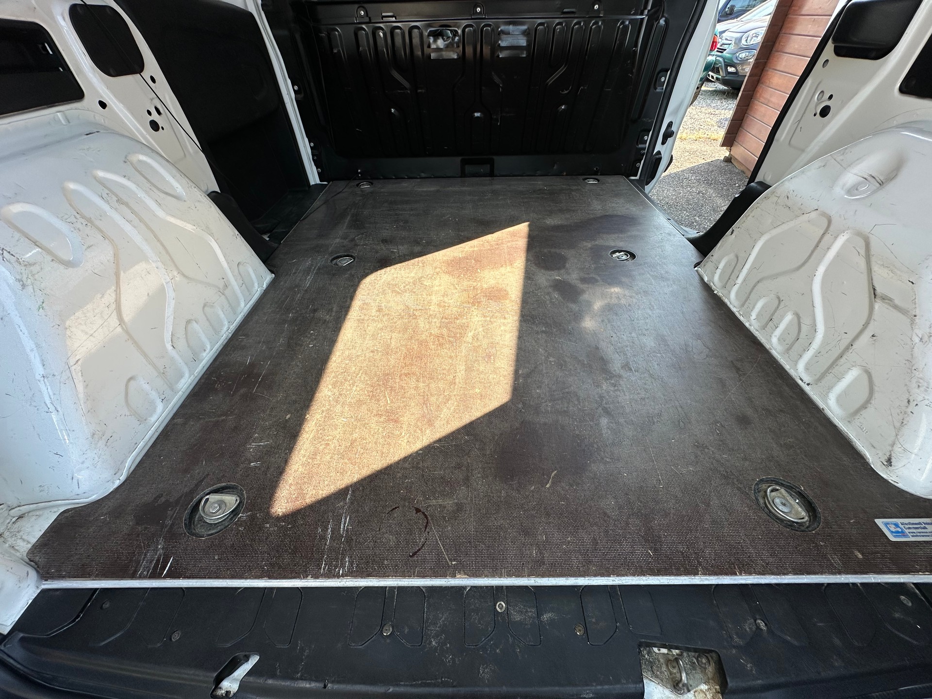 OPEL Combo 1.4i 2.2 L1H1-image-13