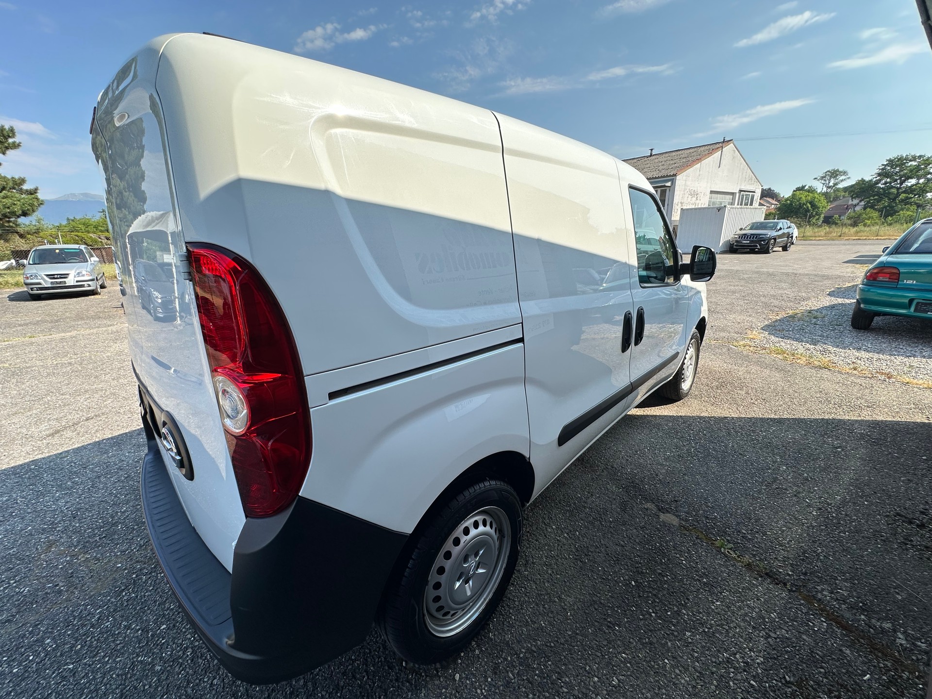 OPEL Combo 1.4i 2.2 L1H1-image-22