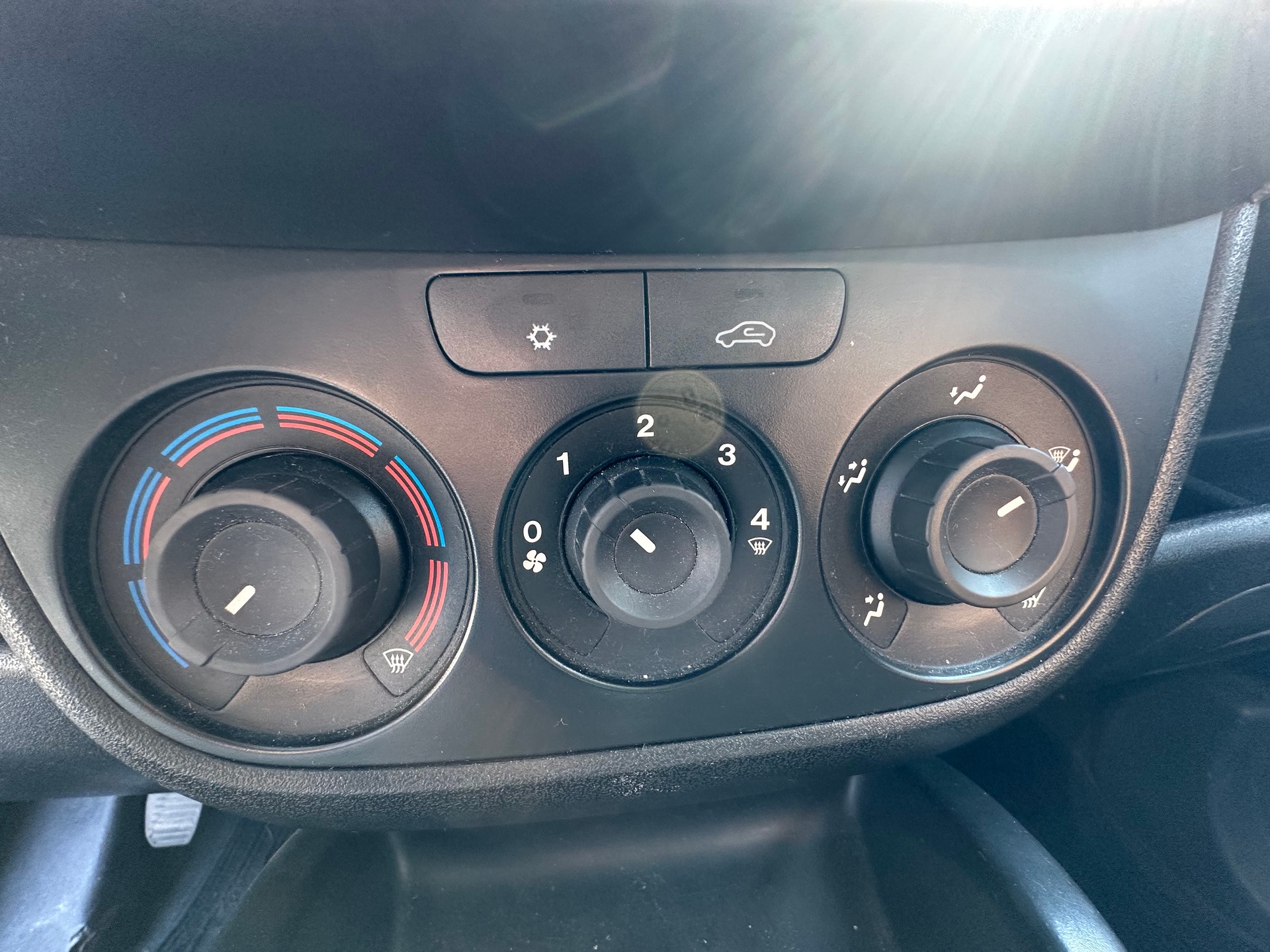 OPEL Combo 1.4i 2.2 L1H1-image-16