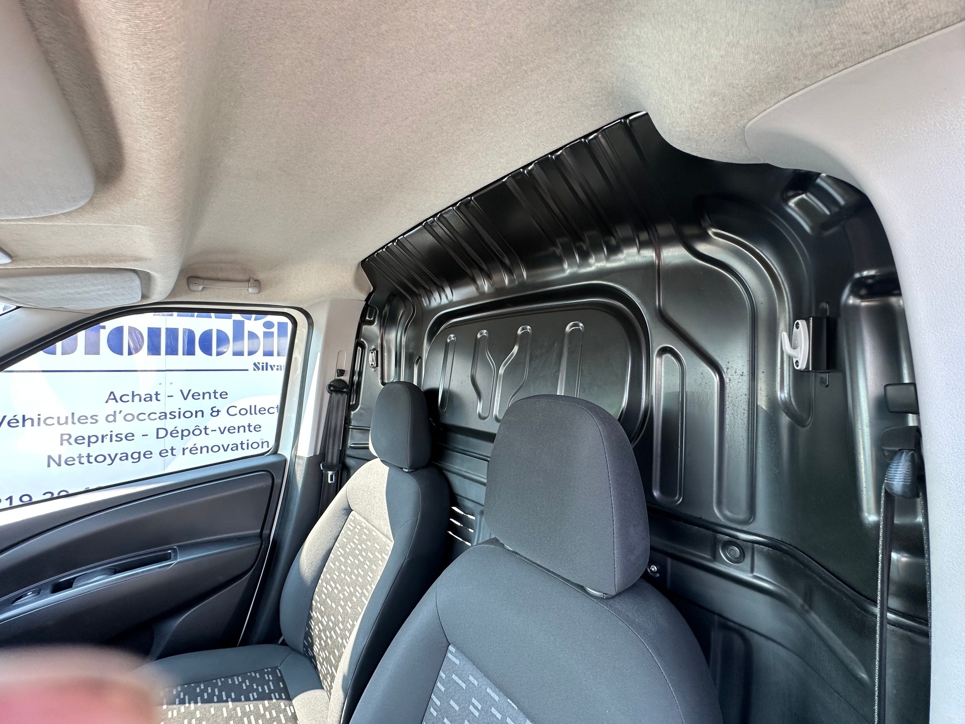 OPEL Combo 1.4i 2.2 L1H1-image-17
