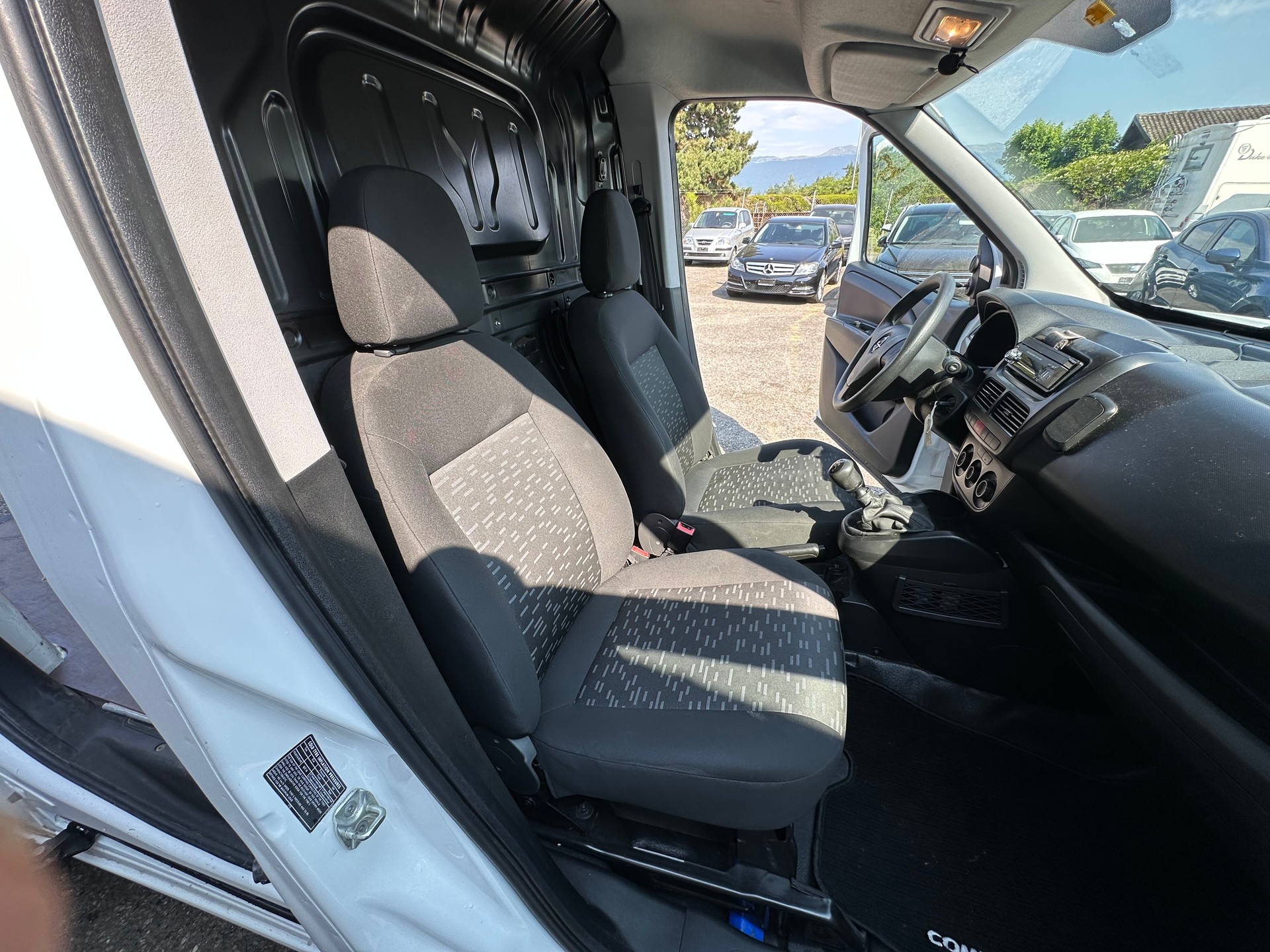 OPEL Combo 1.4i 2.2 L1H1-image-18