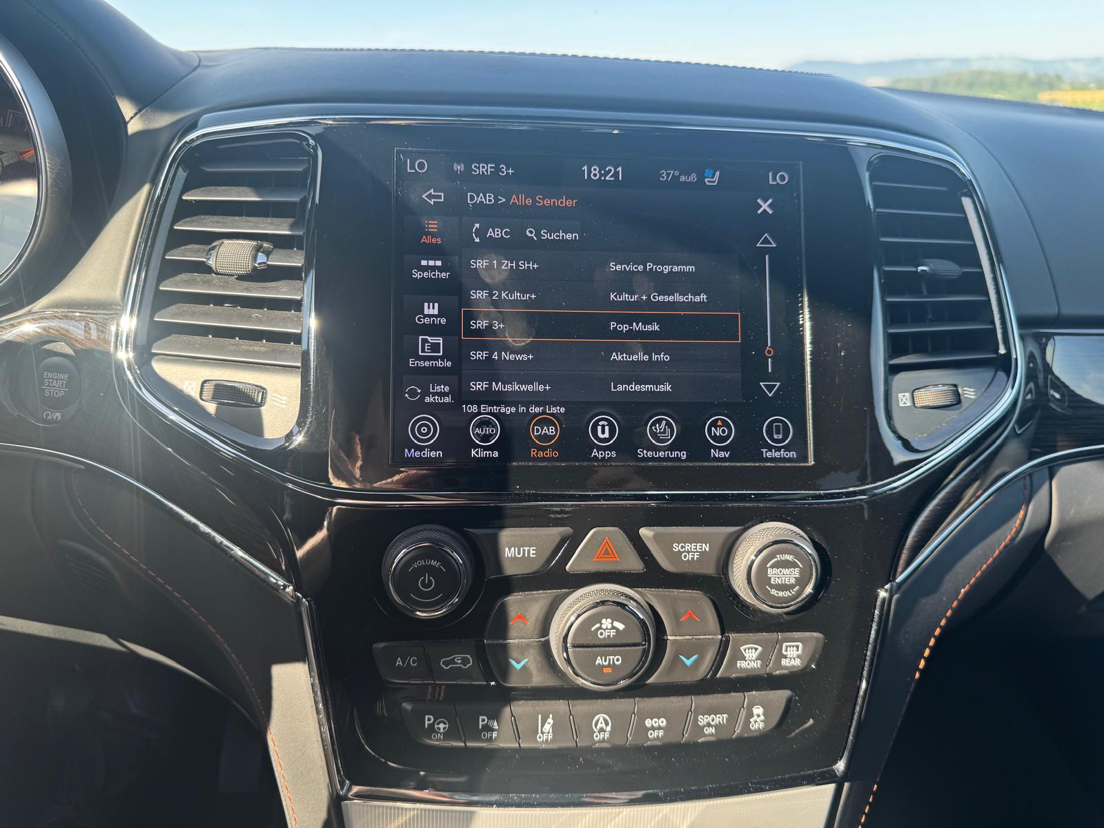 JEEP Grand Cherokee 3.0 CRD Summit Automatic-image-16