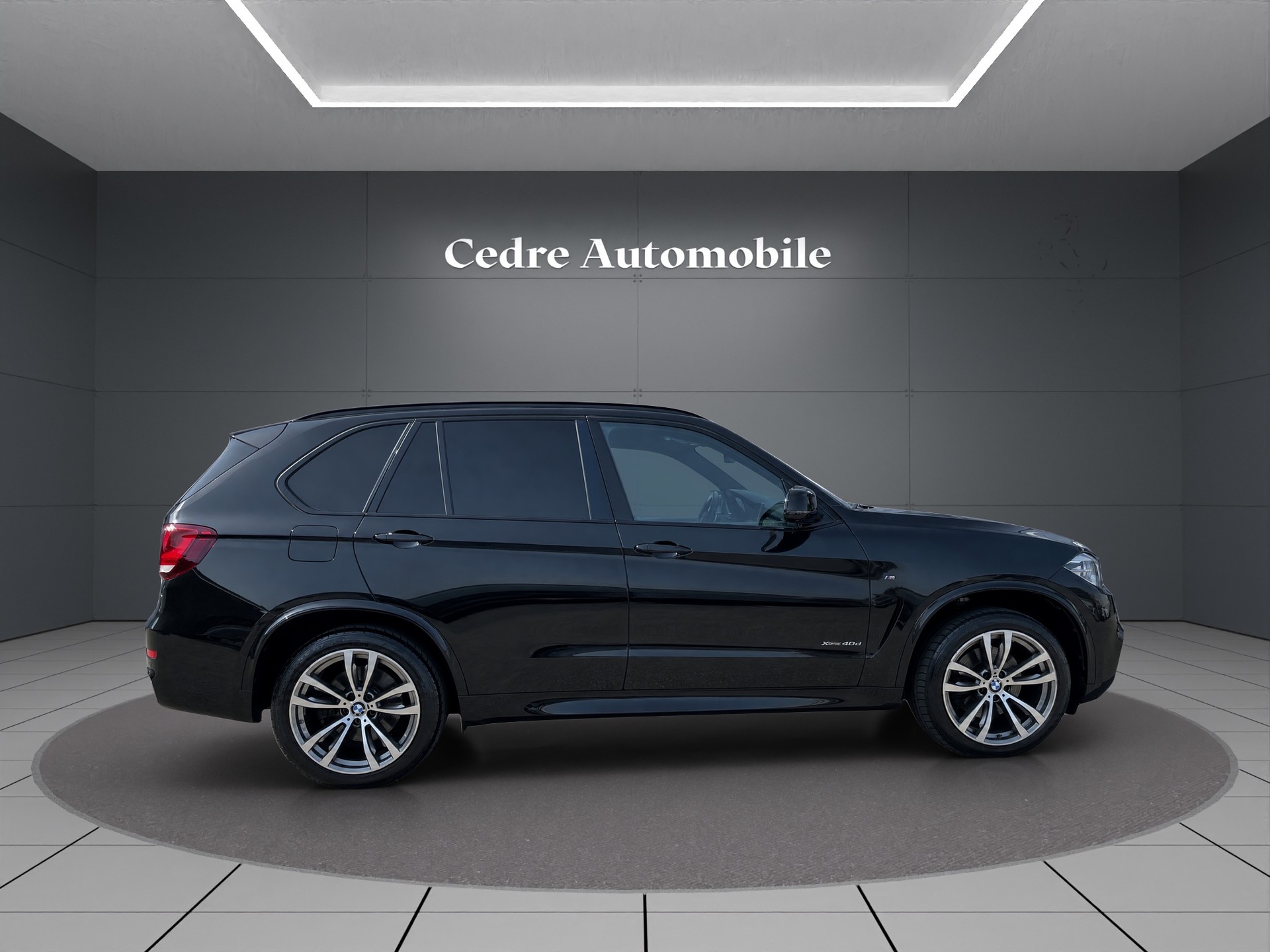 BMW X5 xDrive 40d Steptronic-image-6