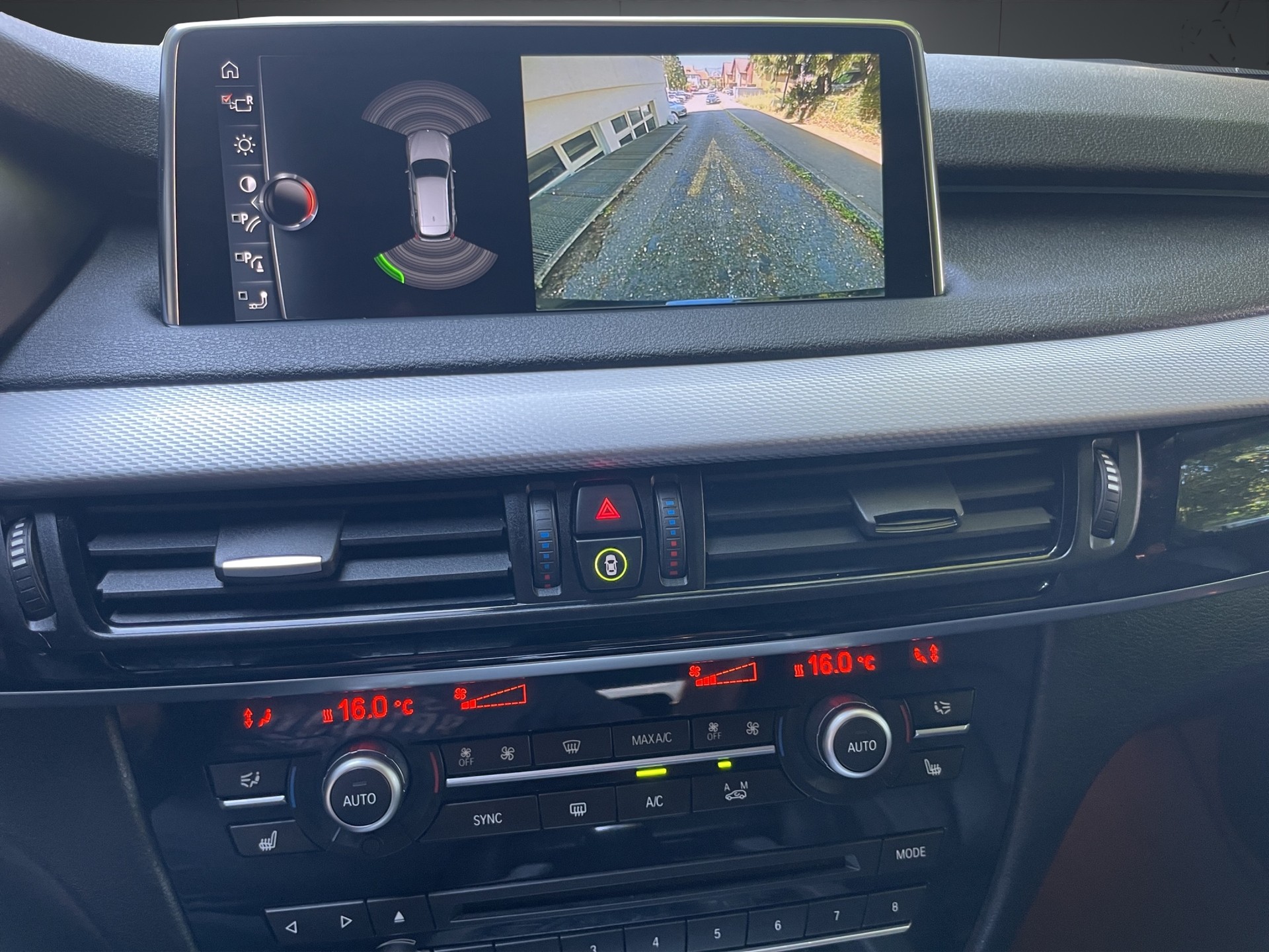 BMW X5 xDrive 40d Steptronic-image-12