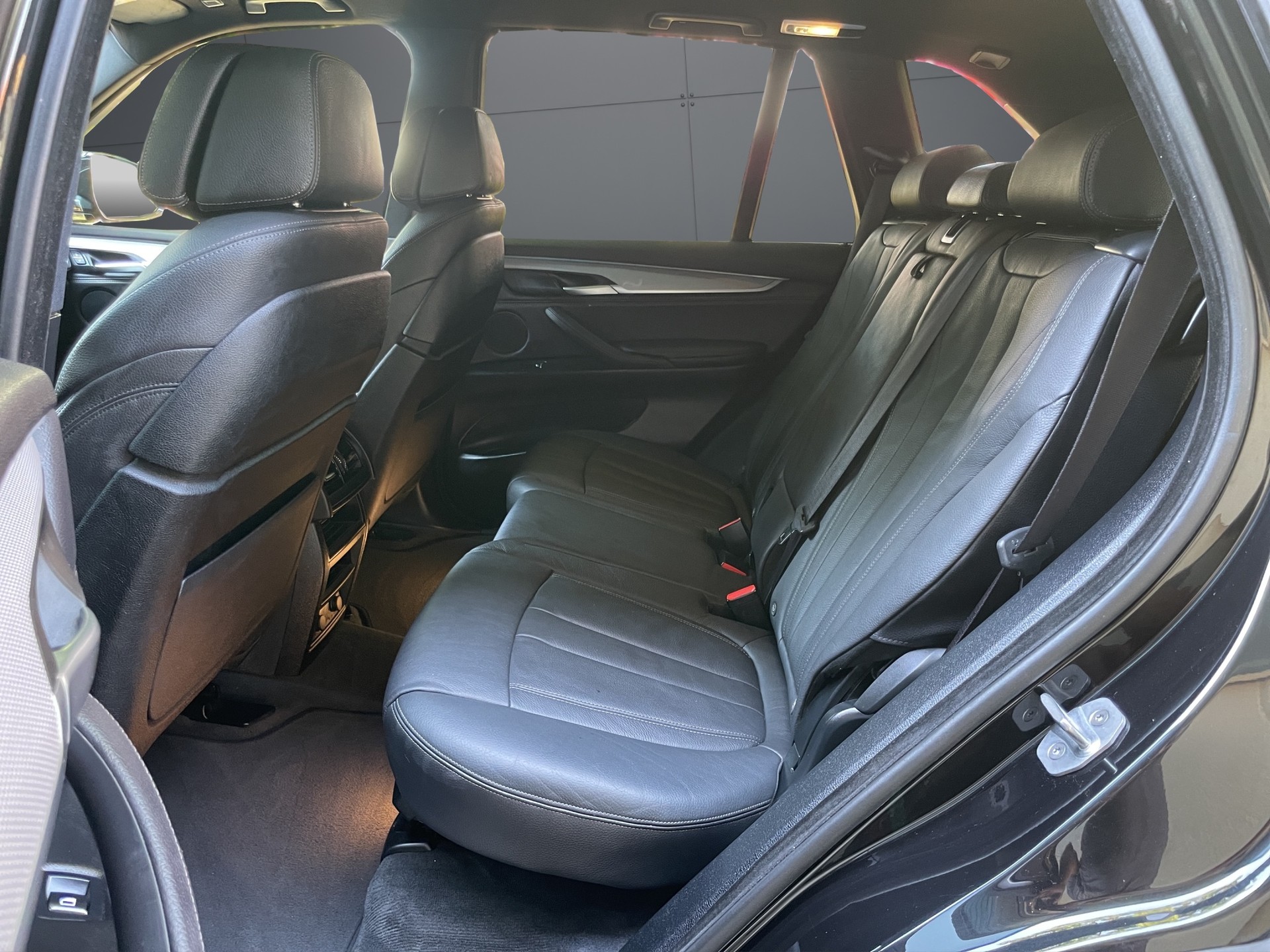 BMW X5 xDrive 40d Steptronic-image-9