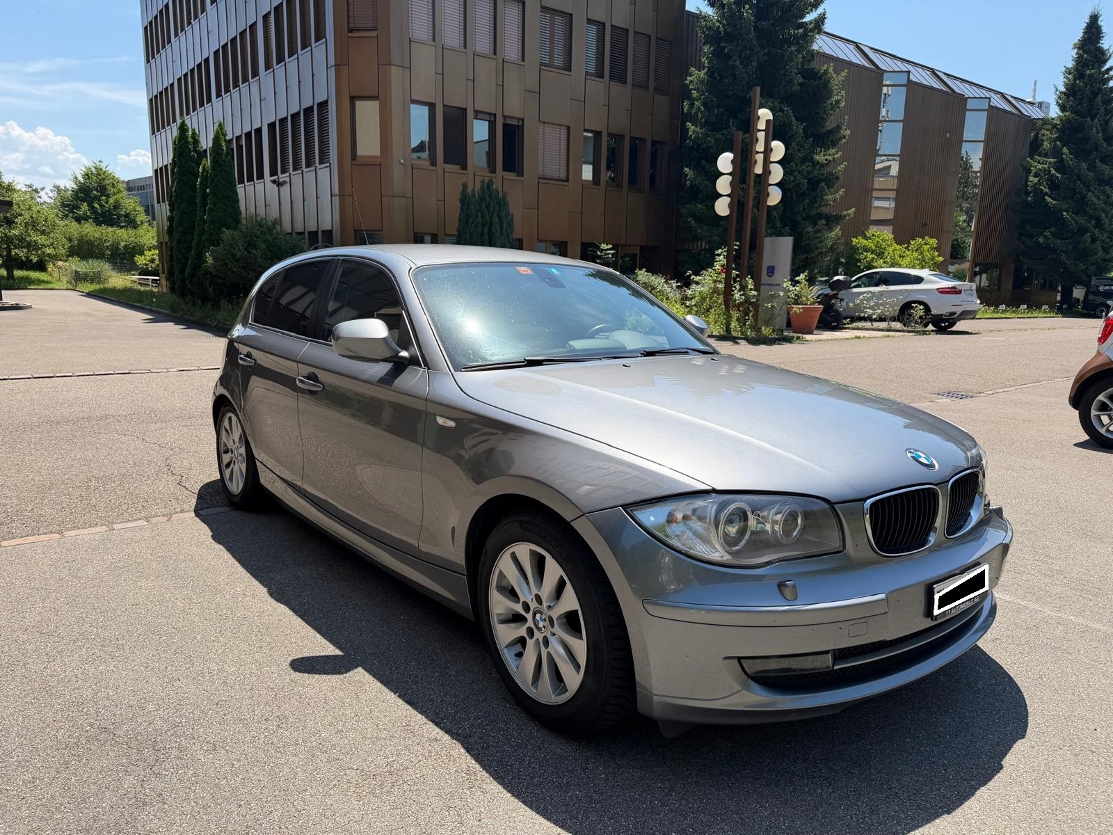 BMW 118-image-0