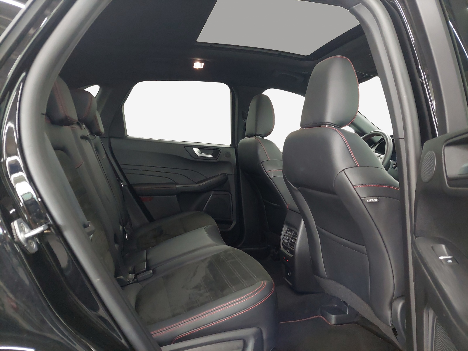 FORD Kuga 2.5 PHEV ST-Line X 2WD-image-13
