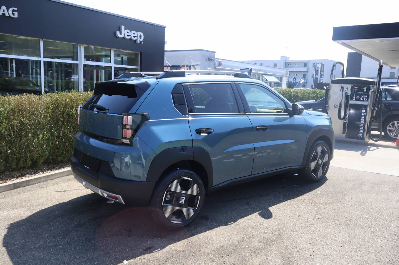 FIAT Grande Panda 1.2 Hybrid La Prima-image-2