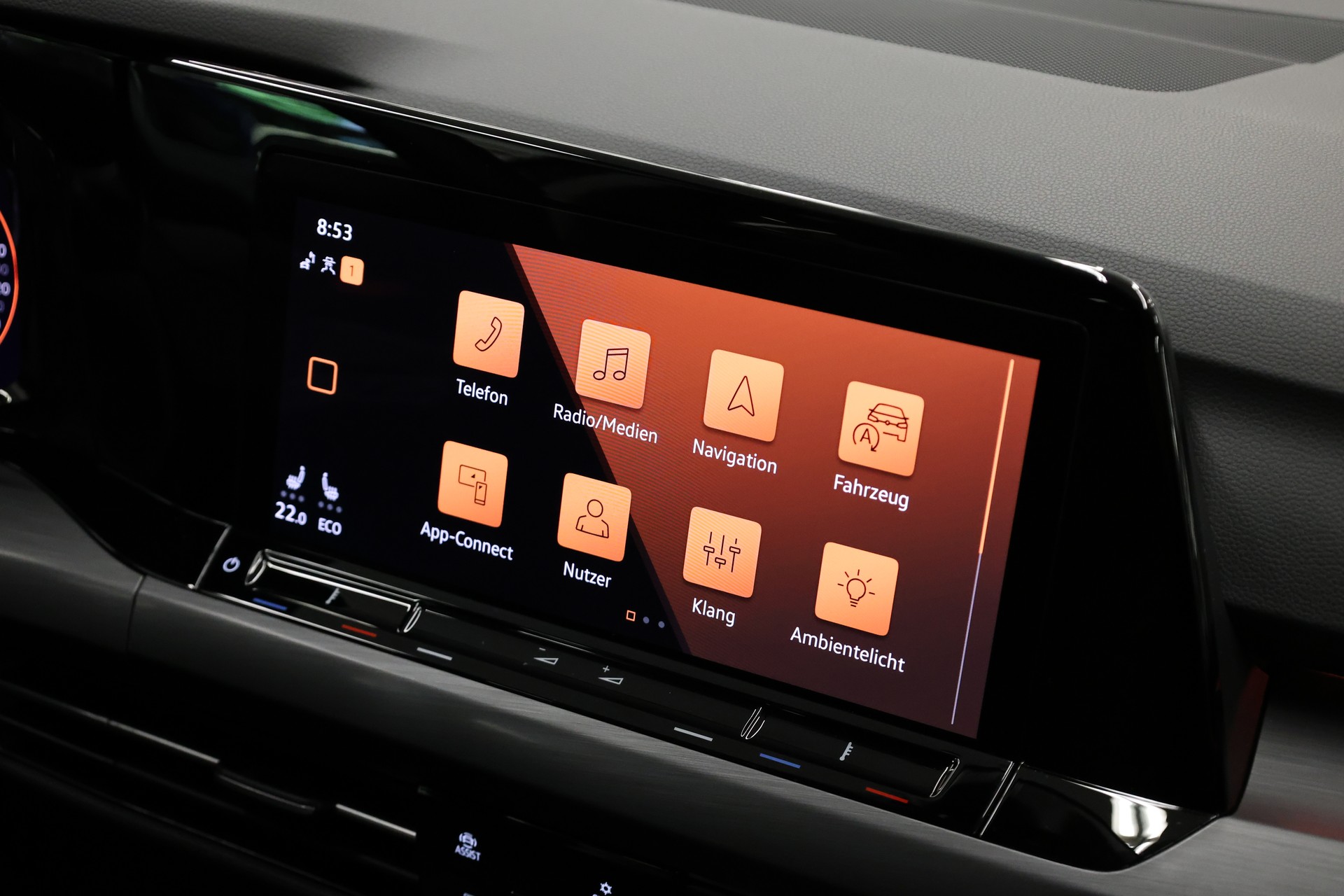 VW Golf VIII 1.4 TSI PHEV Style DSG-image-18