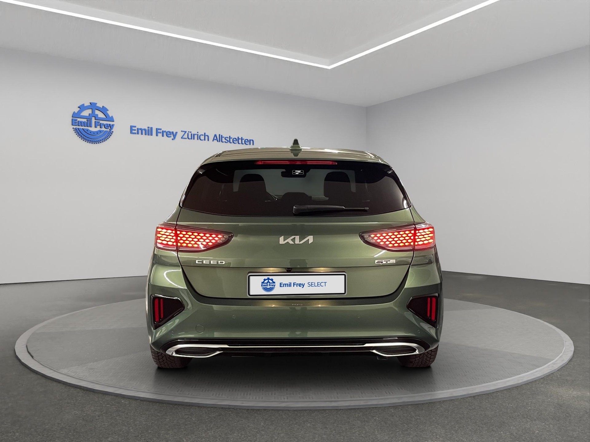 KIA Ceed 1.5 T-GDi MHEV GT-Line-image-4