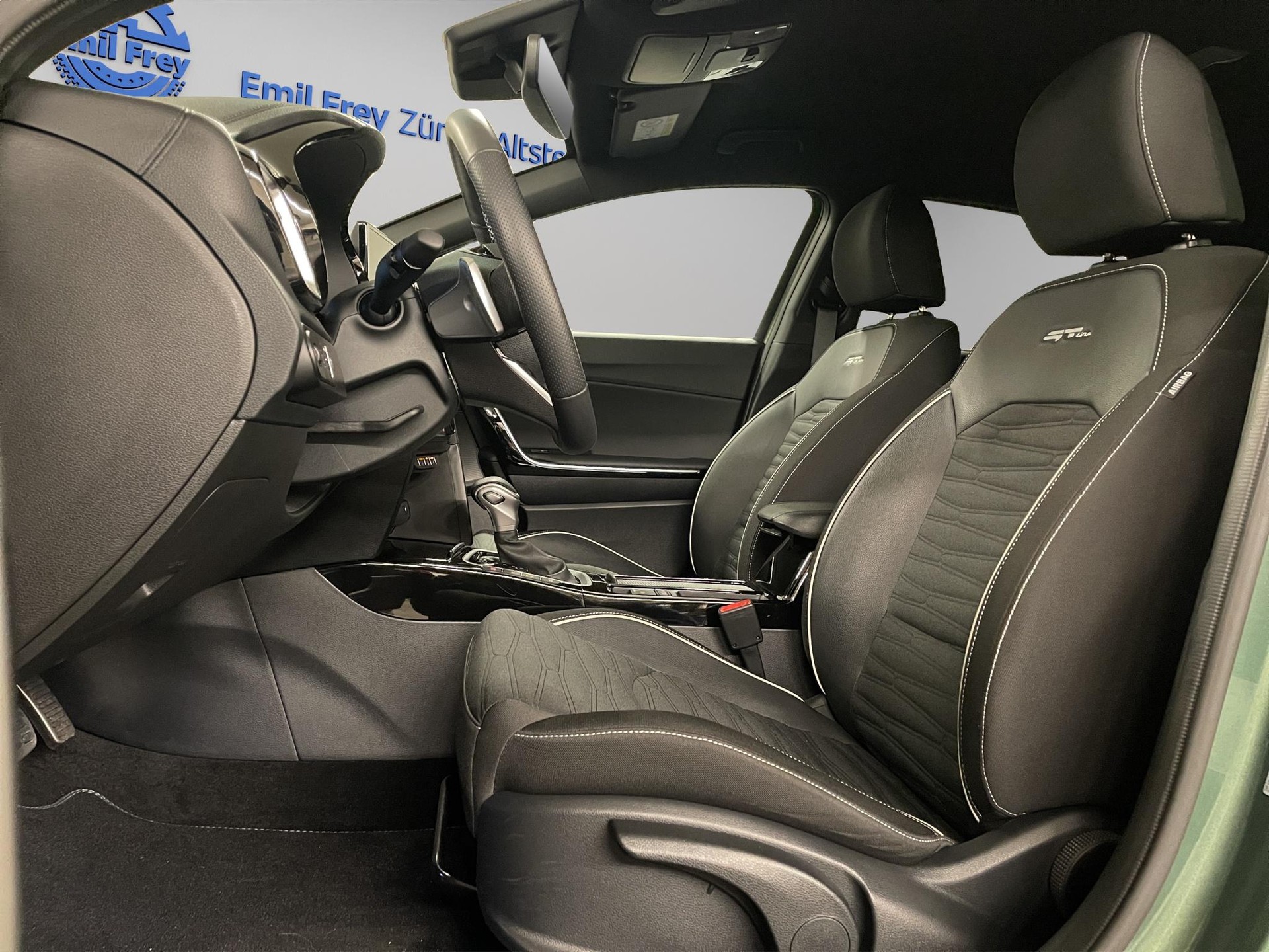 KIA Ceed 1.5 T-GDi MHEV GT-Line-image-5