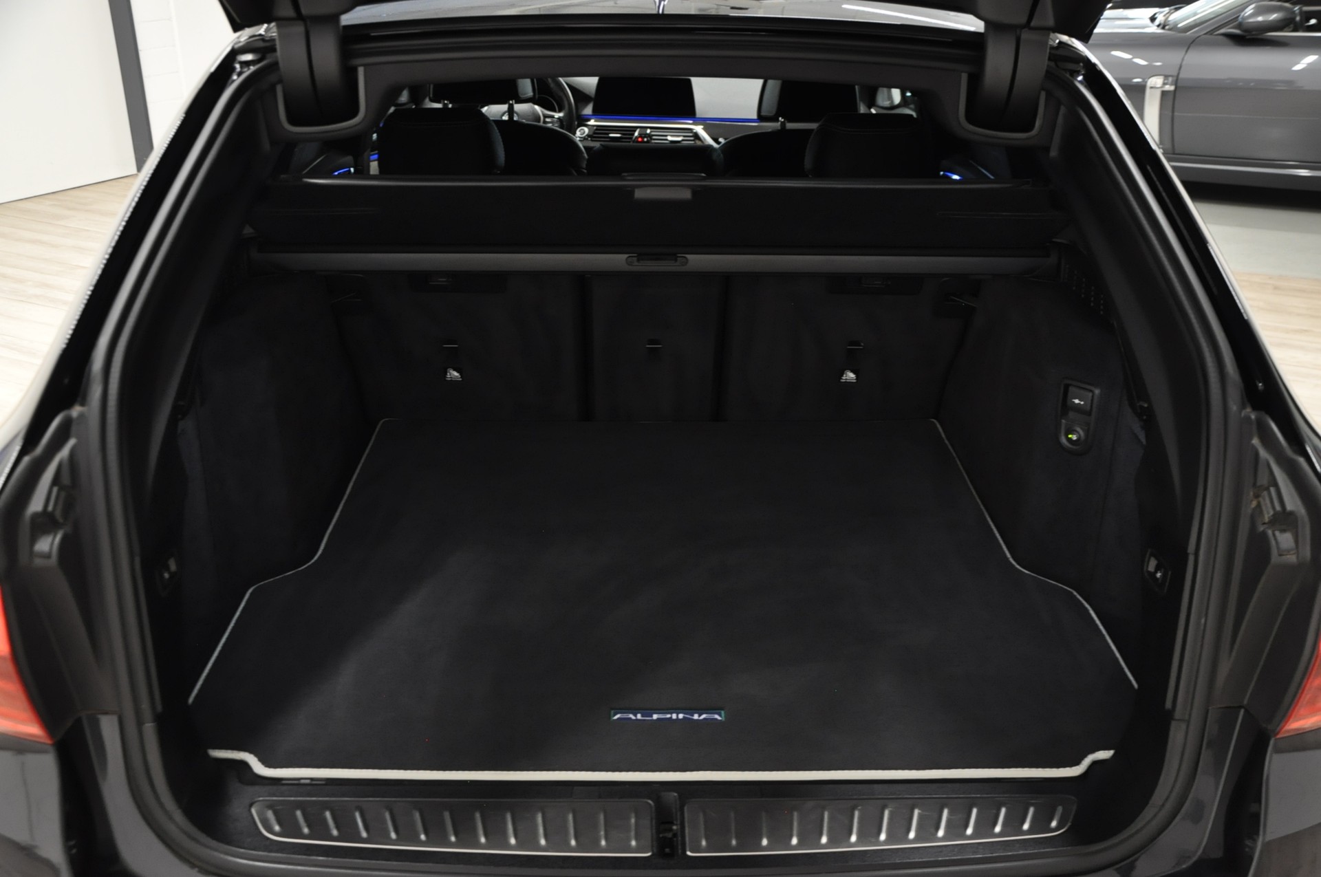 BMW-ALPINA B5 BiTurbo Touring 4.4 V8 xDrive Switch-Tronic-image-30