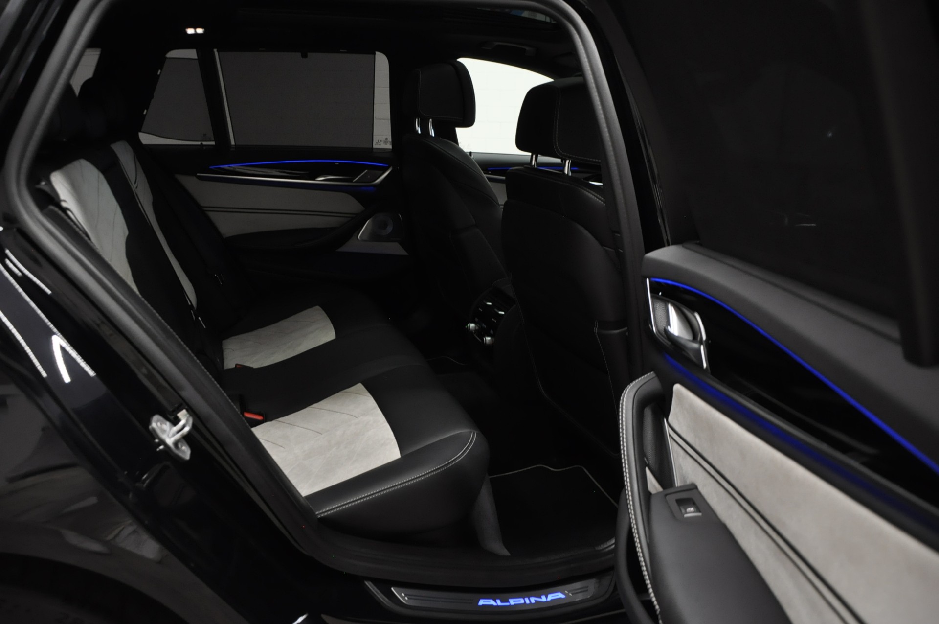 BMW-ALPINA B5 BiTurbo Touring 4.4 V8 xDrive Switch-Tronic-image-17