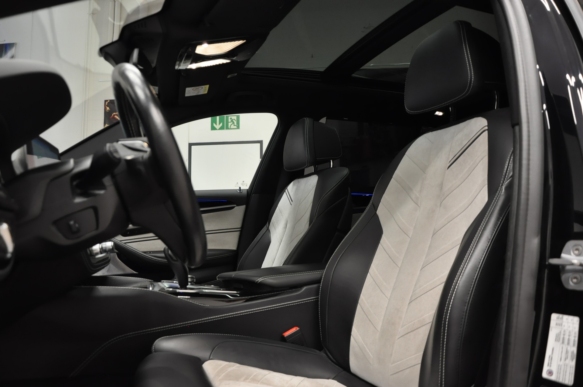 BMW-ALPINA B5 BiTurbo Touring 4.4 V8 xDrive Switch-Tronic-image-12