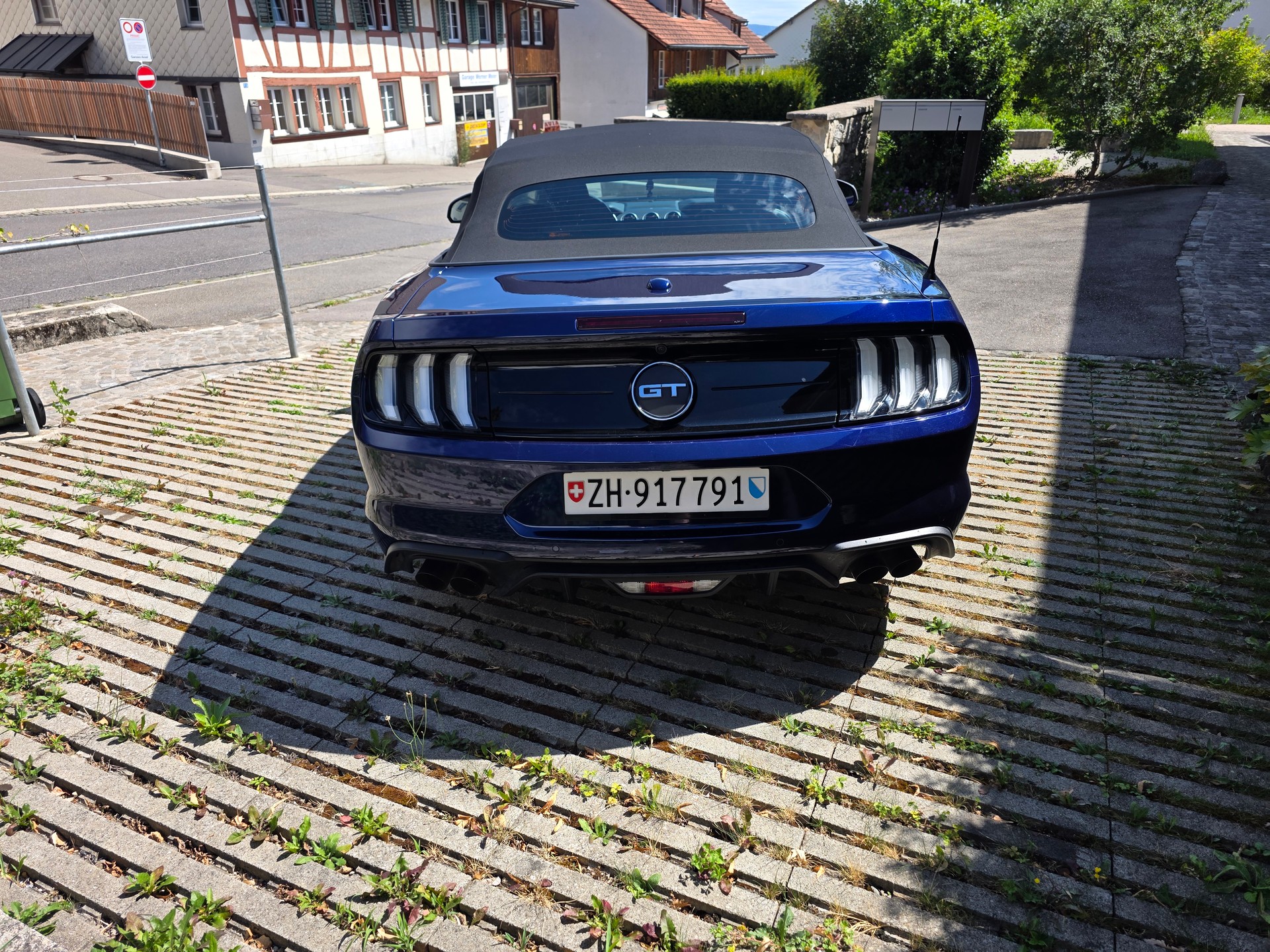 FORD Mustang Convertible 5.0 V8 GT Automat-image-7