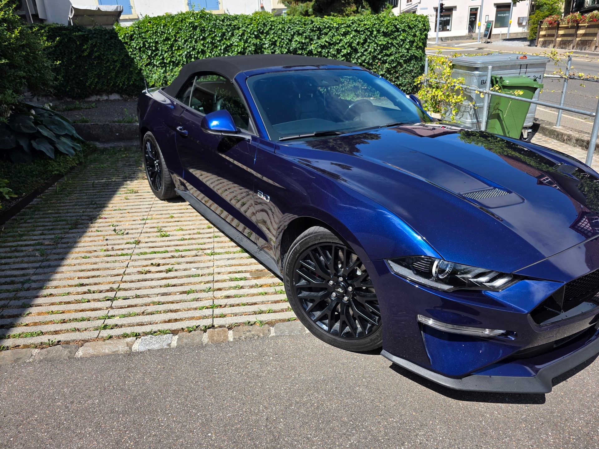FORD Mustang Convertible 5.0 V8 GT Automat-image-4
